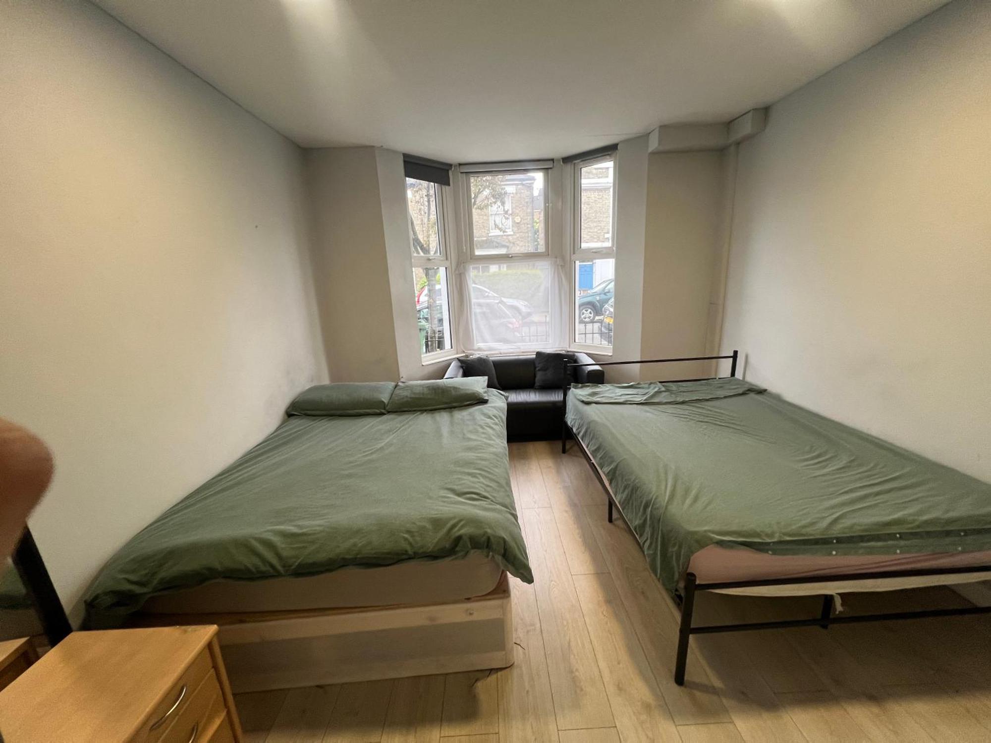 Sterne Street 4 Person * London