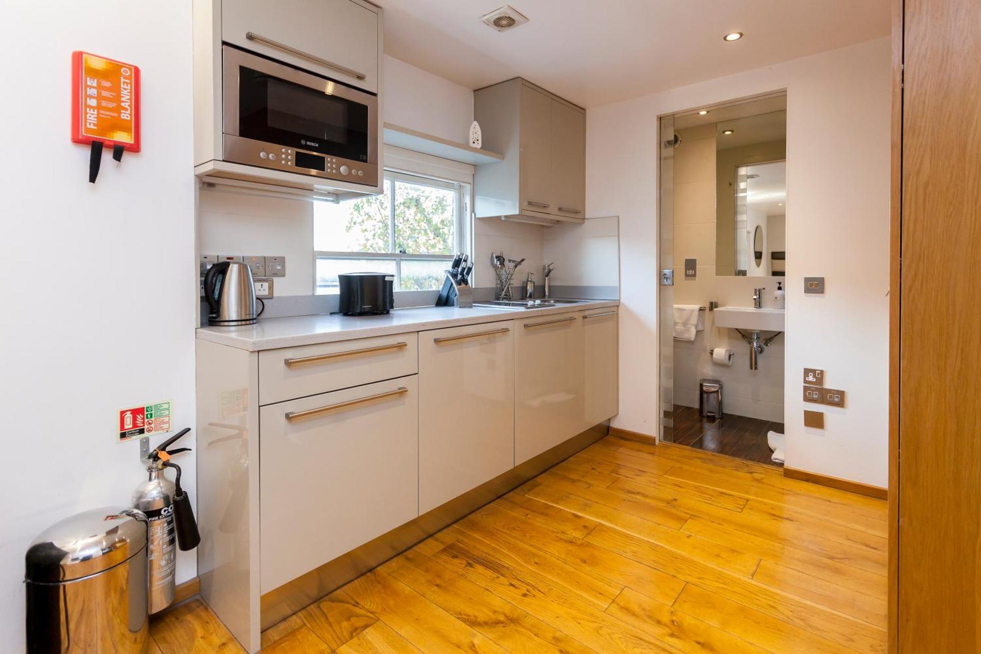Space 4* Londen