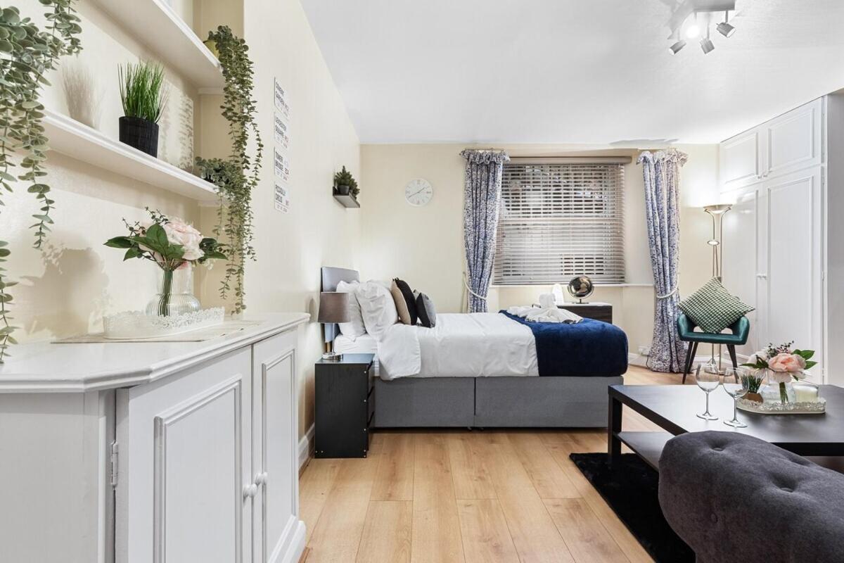 Inactive Apartment *