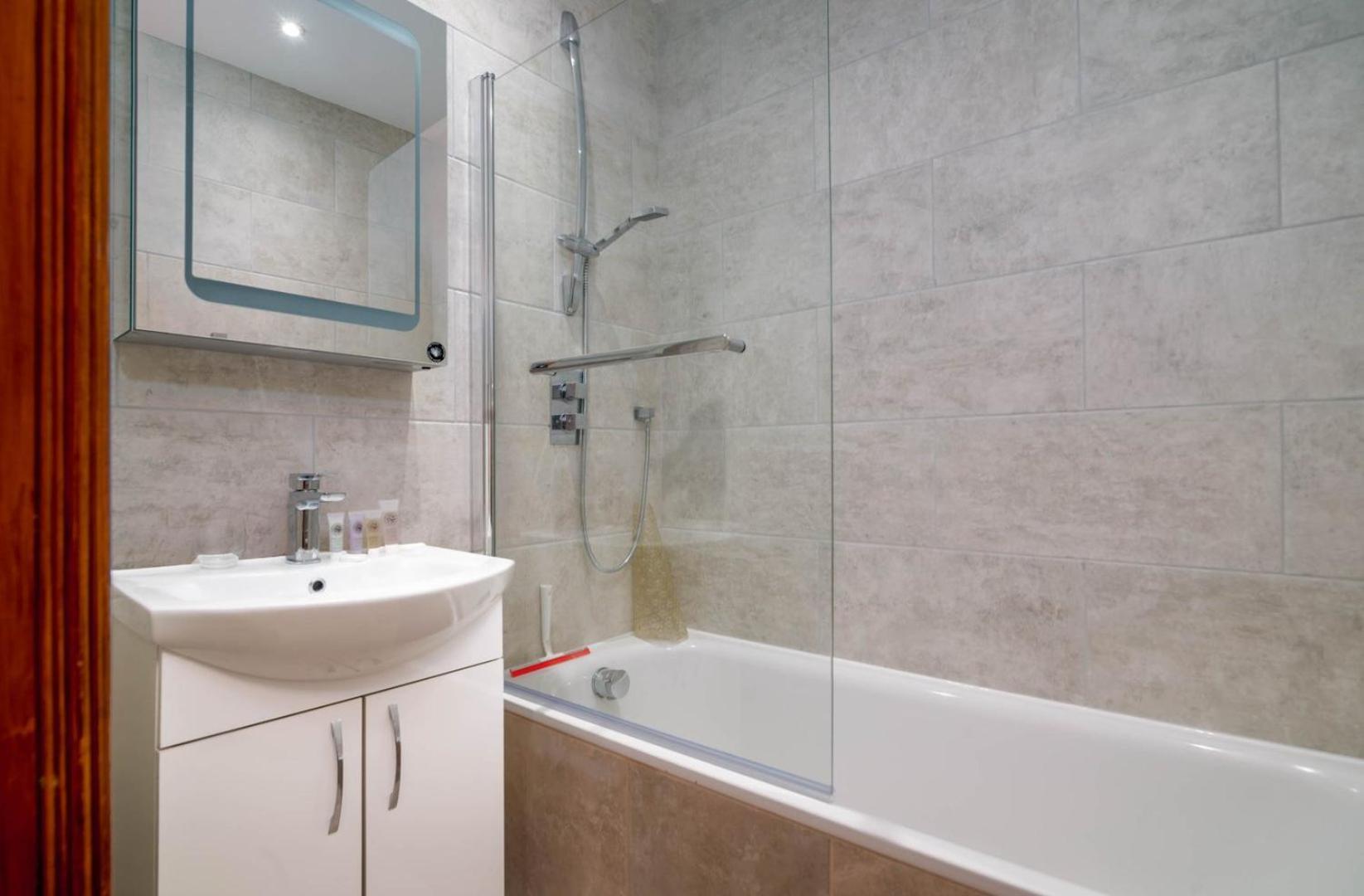 Guestready - Central Converted Mews In Bayswater Londres