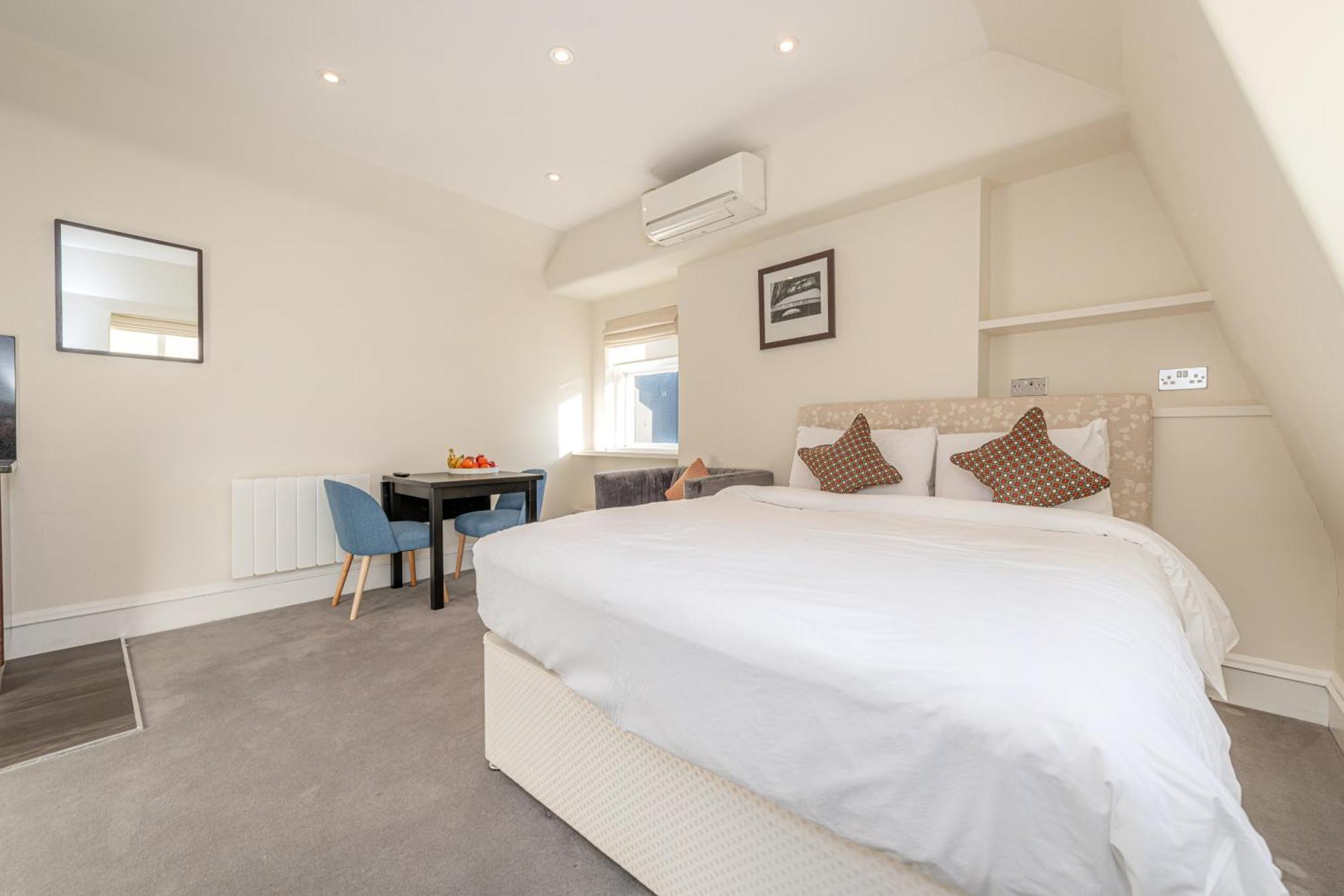 20 Hertford Street - Mayfair London