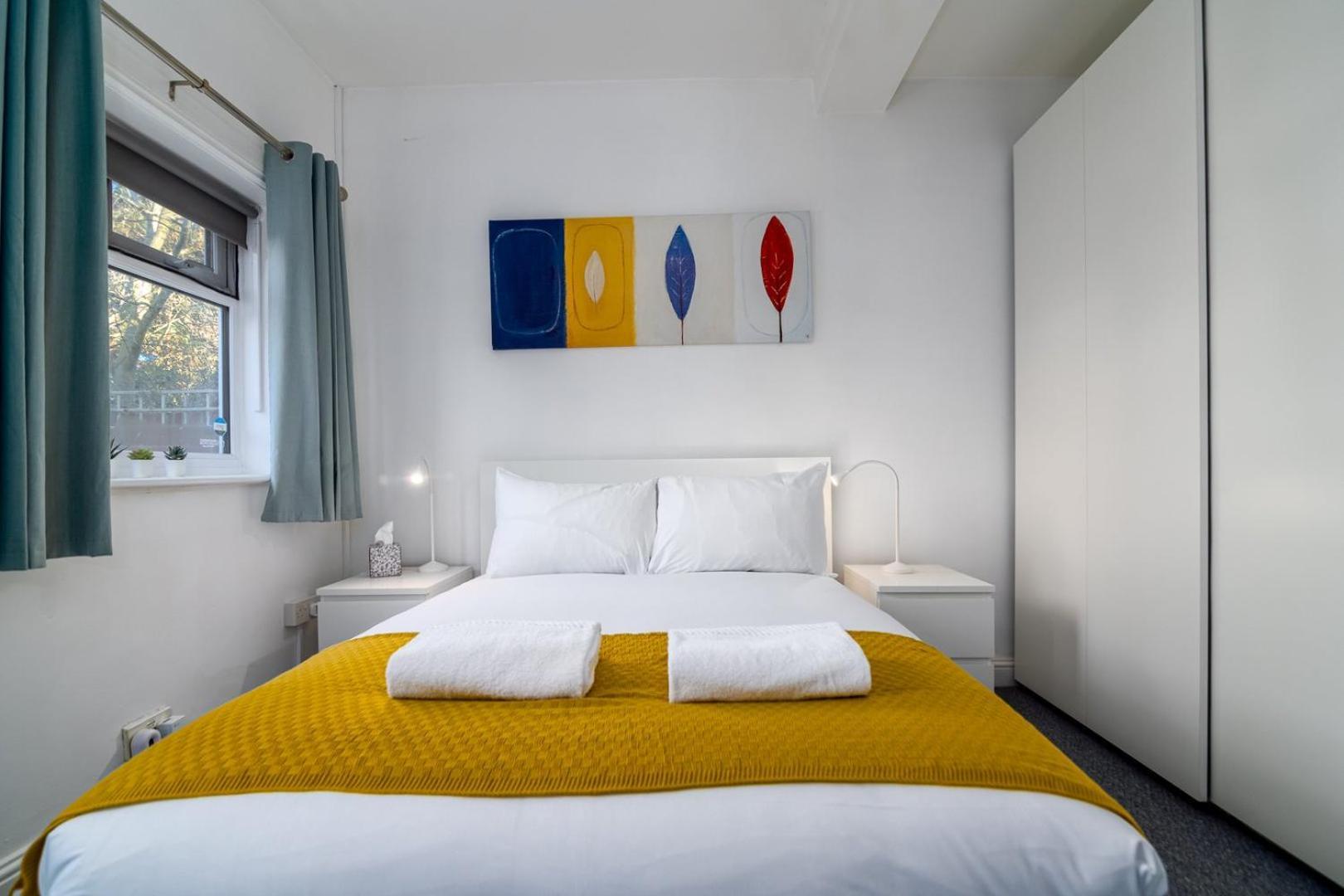 Guestready - Soberbo Moderno Com Jardim Em Kilburn * Londres