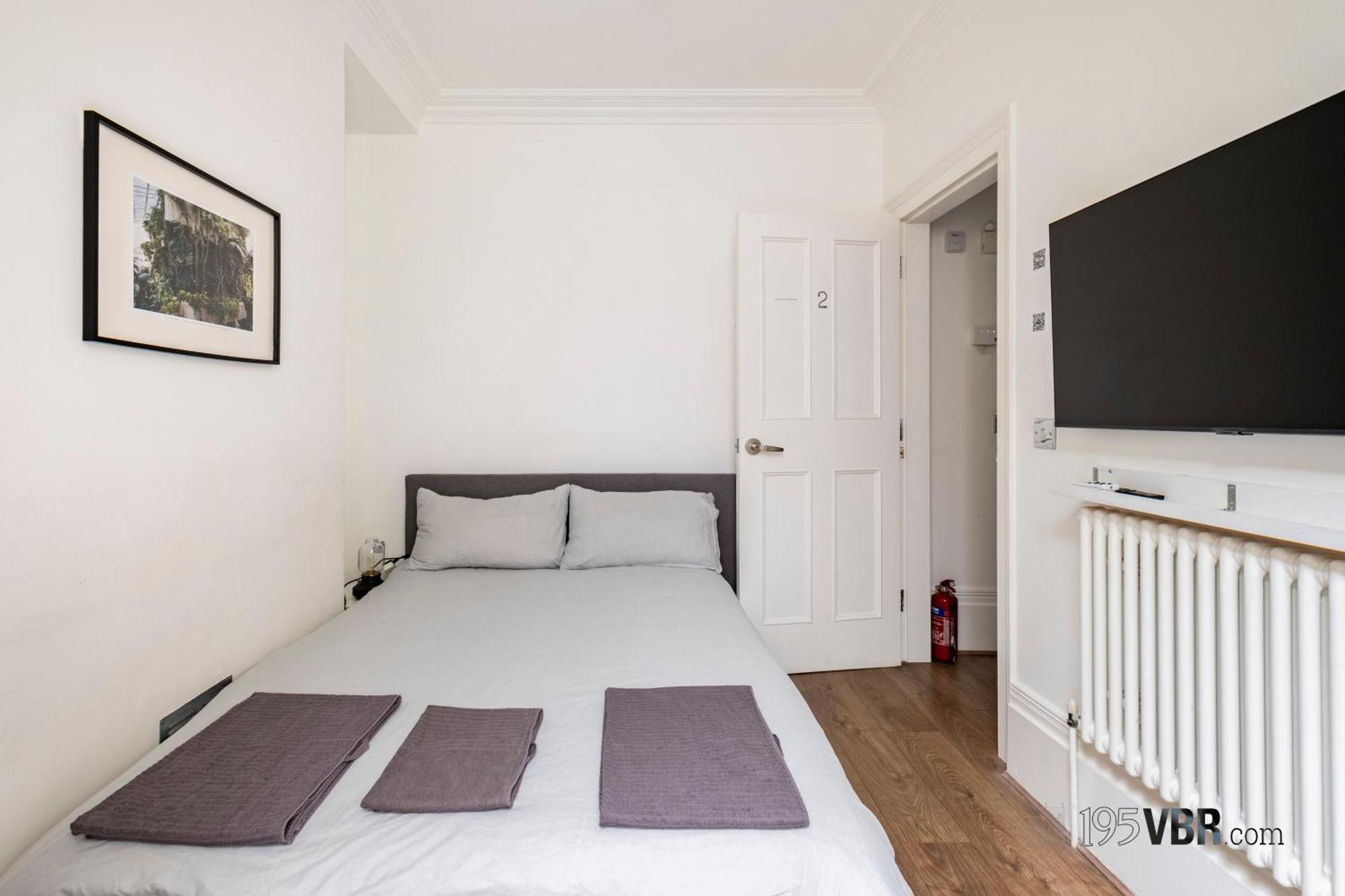 195vbr With Private Bathrooms, Shared Kitchen Apartamento