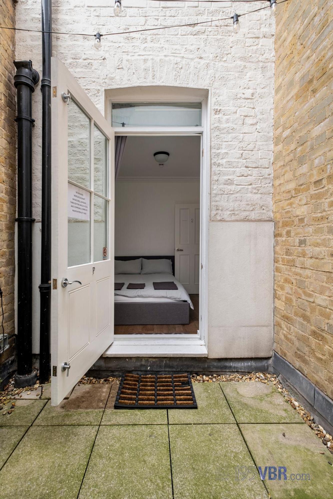 Apartamento 195vbr With Private Bathrooms, Shared Kitchen Londres