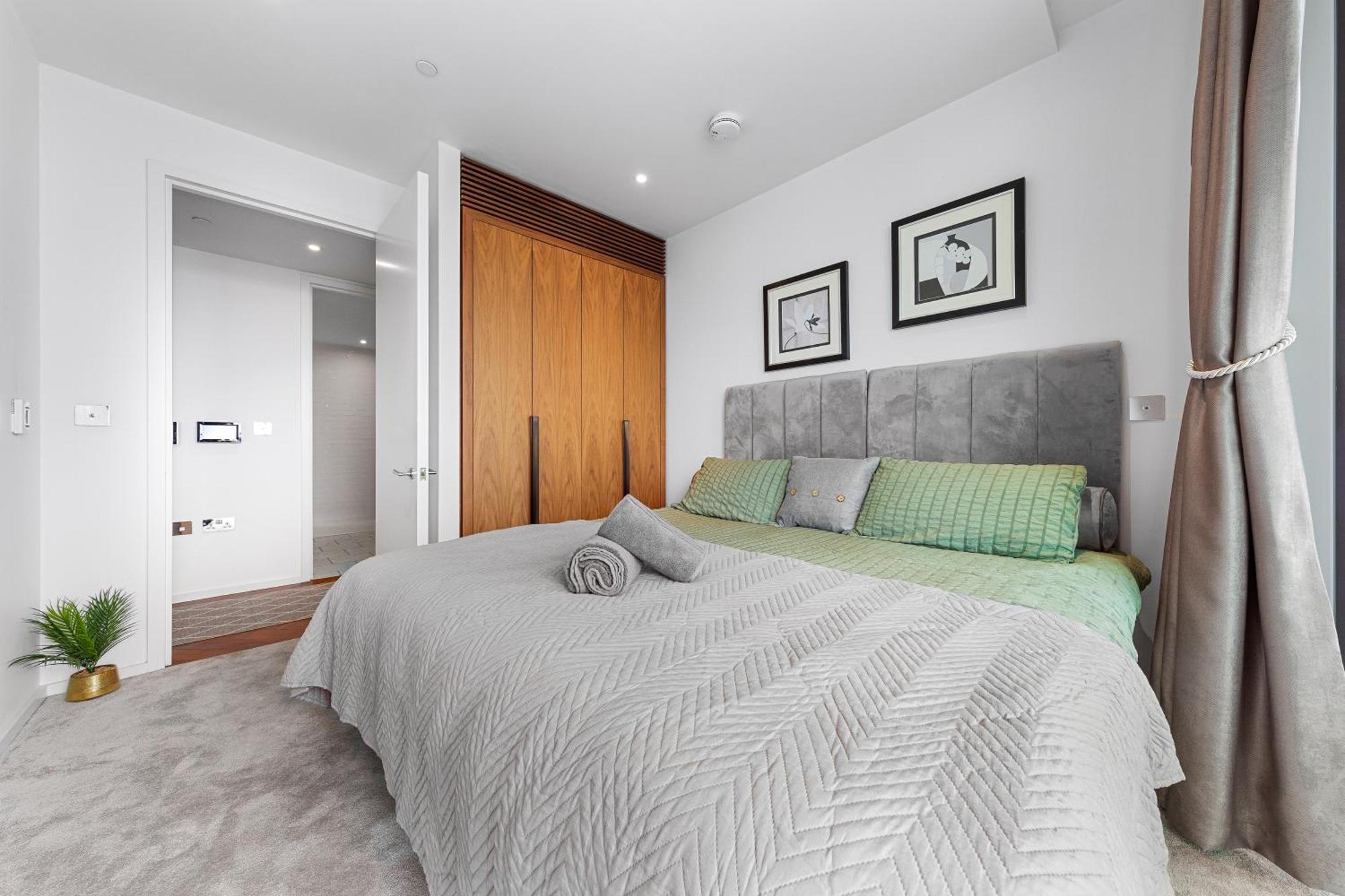 River Panorama 2 Bedroom New Development Appart hôtel Londres