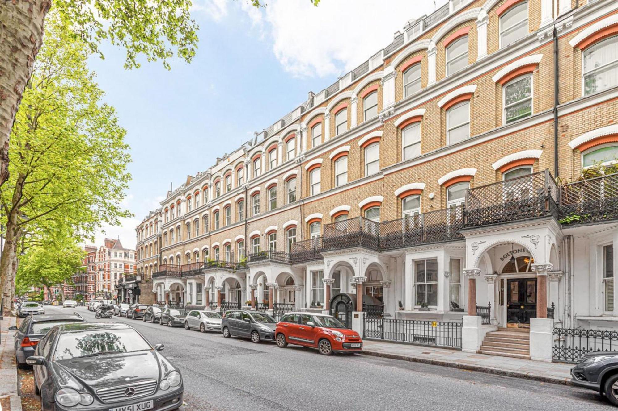 Boltons Court - 1 Bed Apartamento