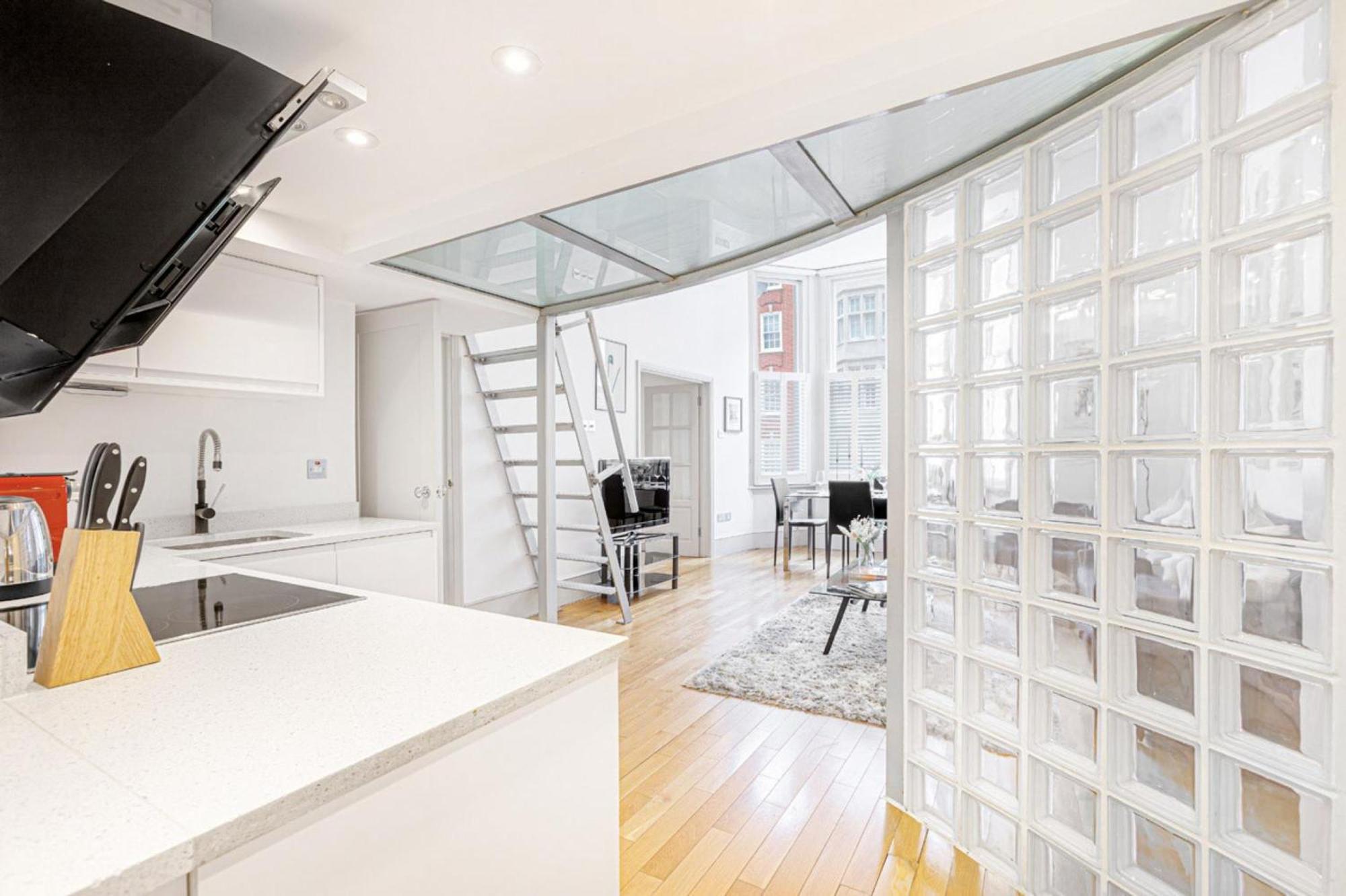 Boltons Court - 1 Bed Apartamento
