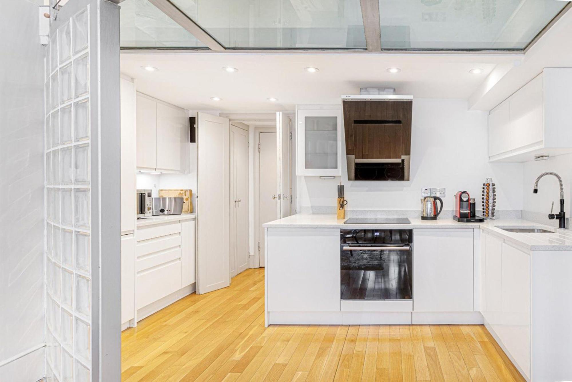 Boltons Court - 1 Bed Londres