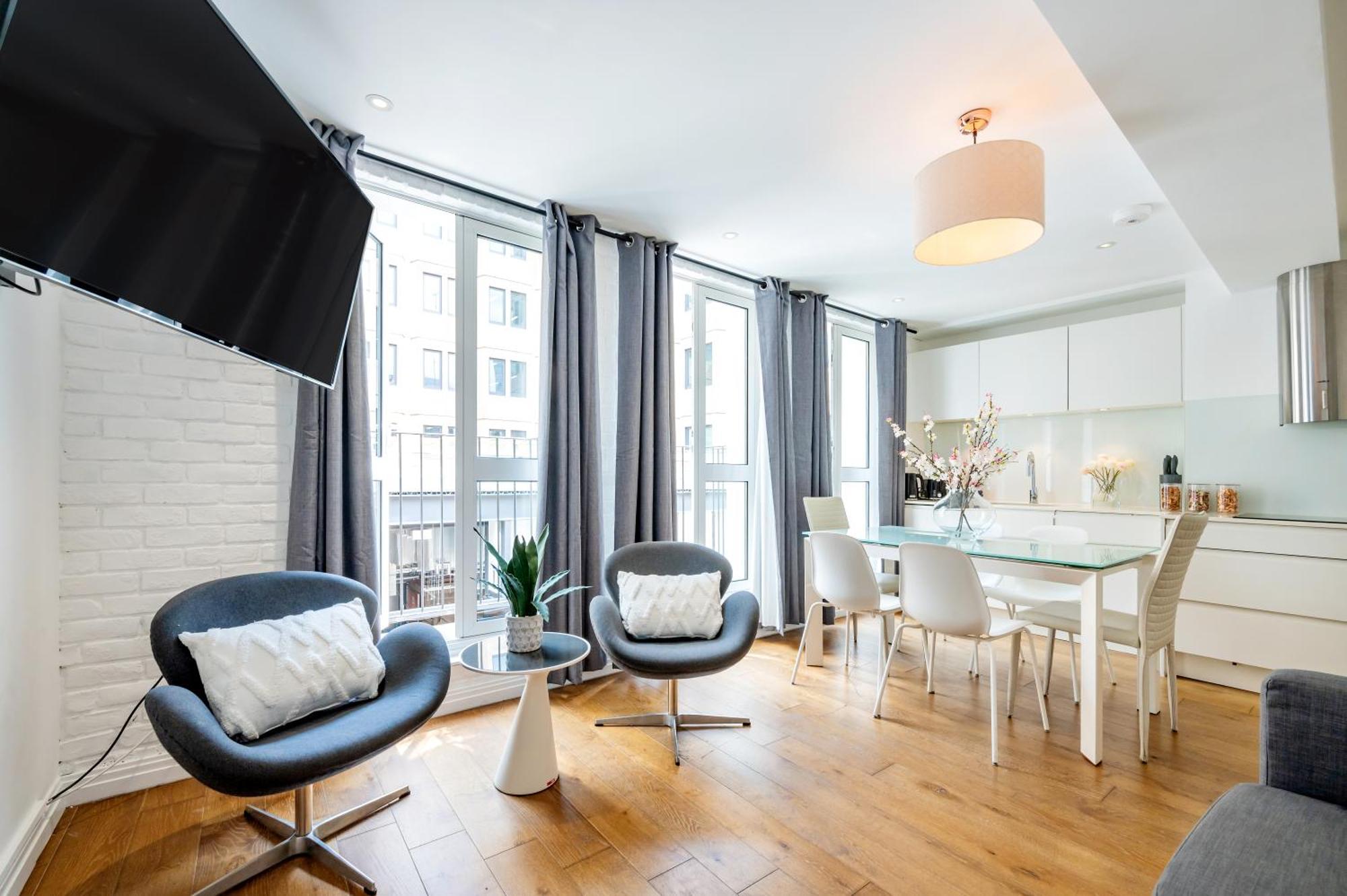 Welcome - The Piazza Appartement *