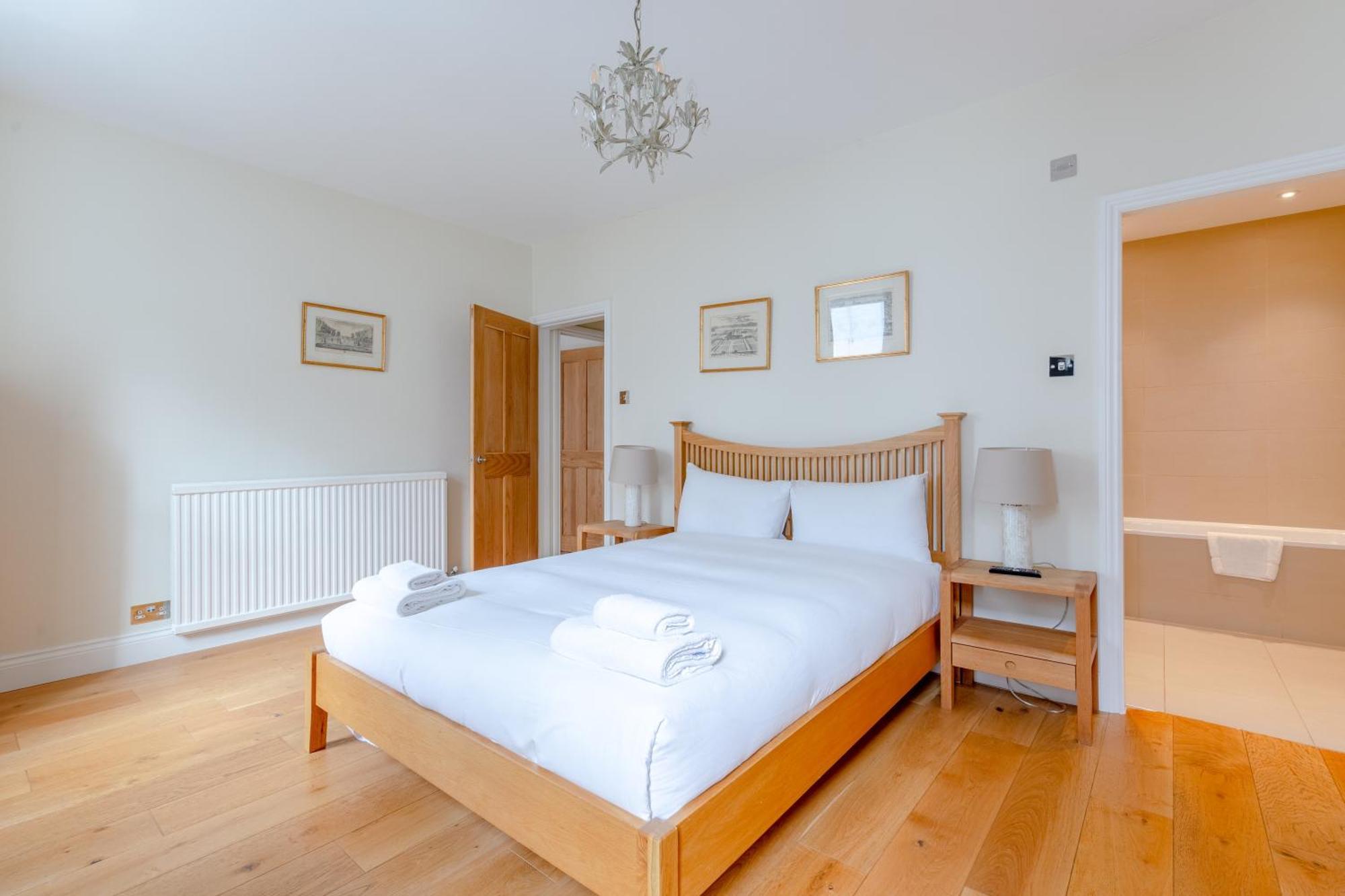 Spacious And 3 Bedroom House In Paddington Londres