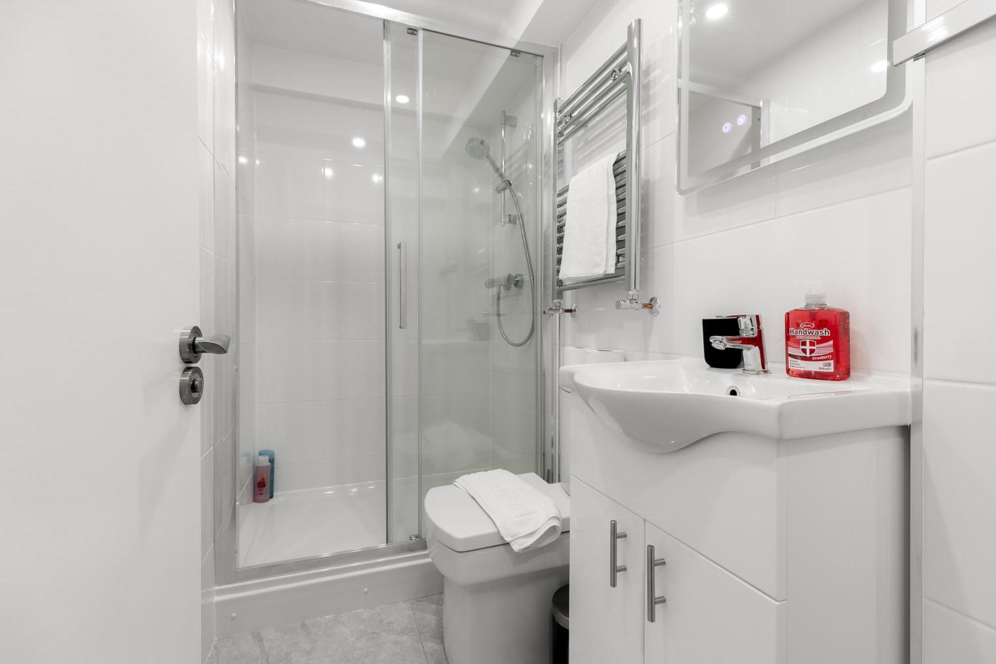 Wonderful Near Portobello Road Apartment *