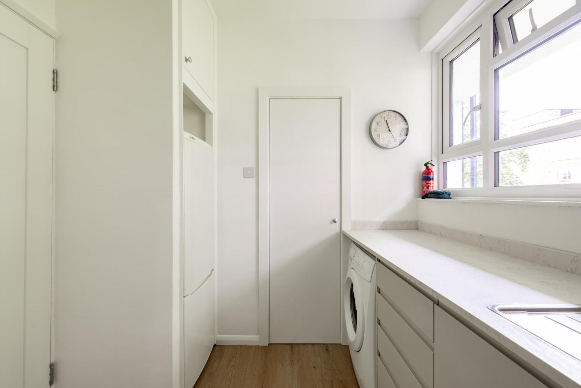 Penthousestays Wimbledon - Chic 2 Bedroom King Bed With Balcony - 2 Mins From Wimbledon Tennis Club And Museum - Aeltc Apartamento *