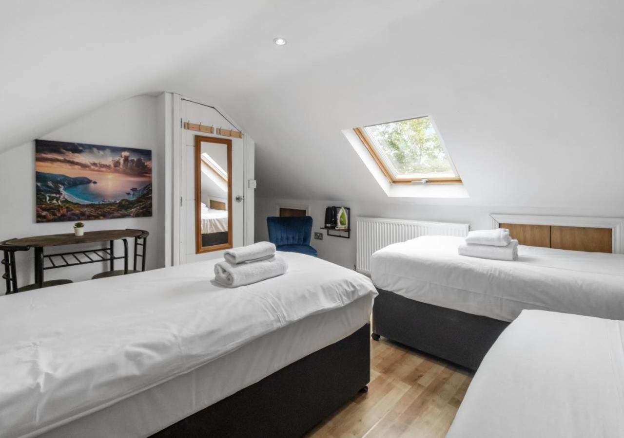 Apartamento The Roundway Styles & Cosy Private In *