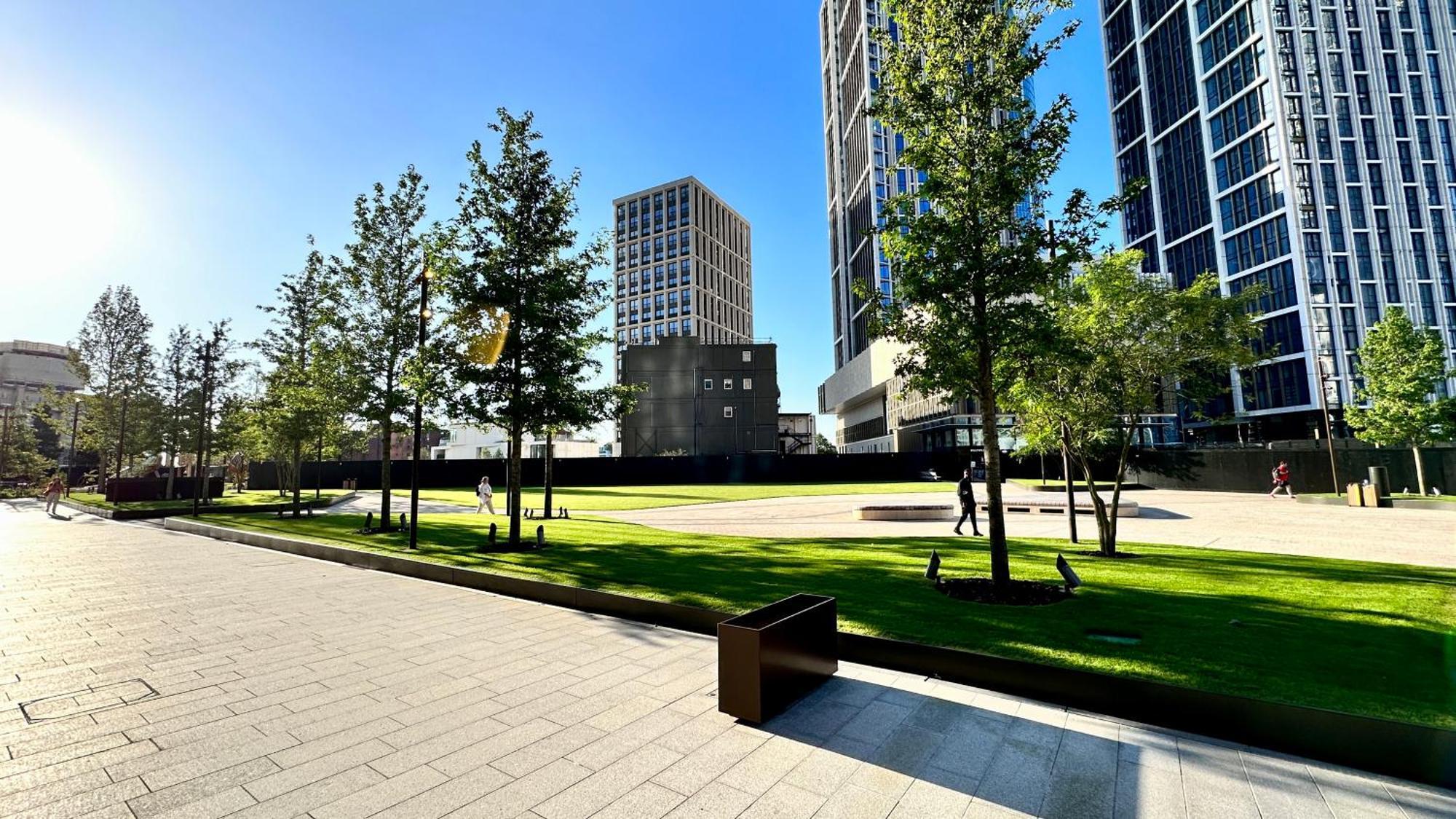 Versace Balcony 1gb Wifi Netflix Hdtv Apartamento Londres