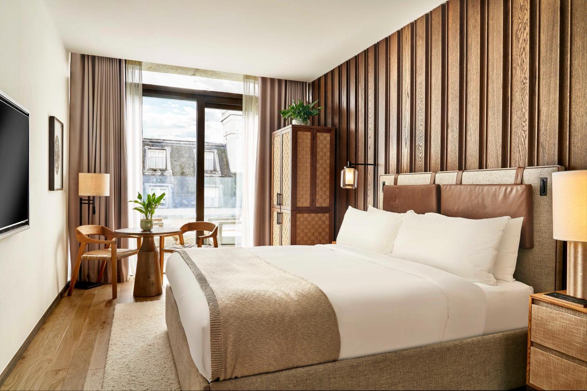 1 Mayfair