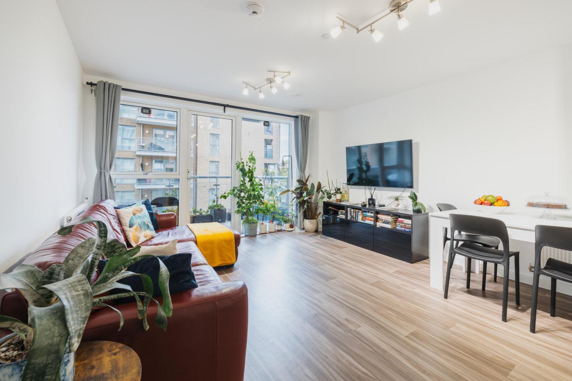 Brixton Village Flat- Private En-suite Double Bedroom * Londres