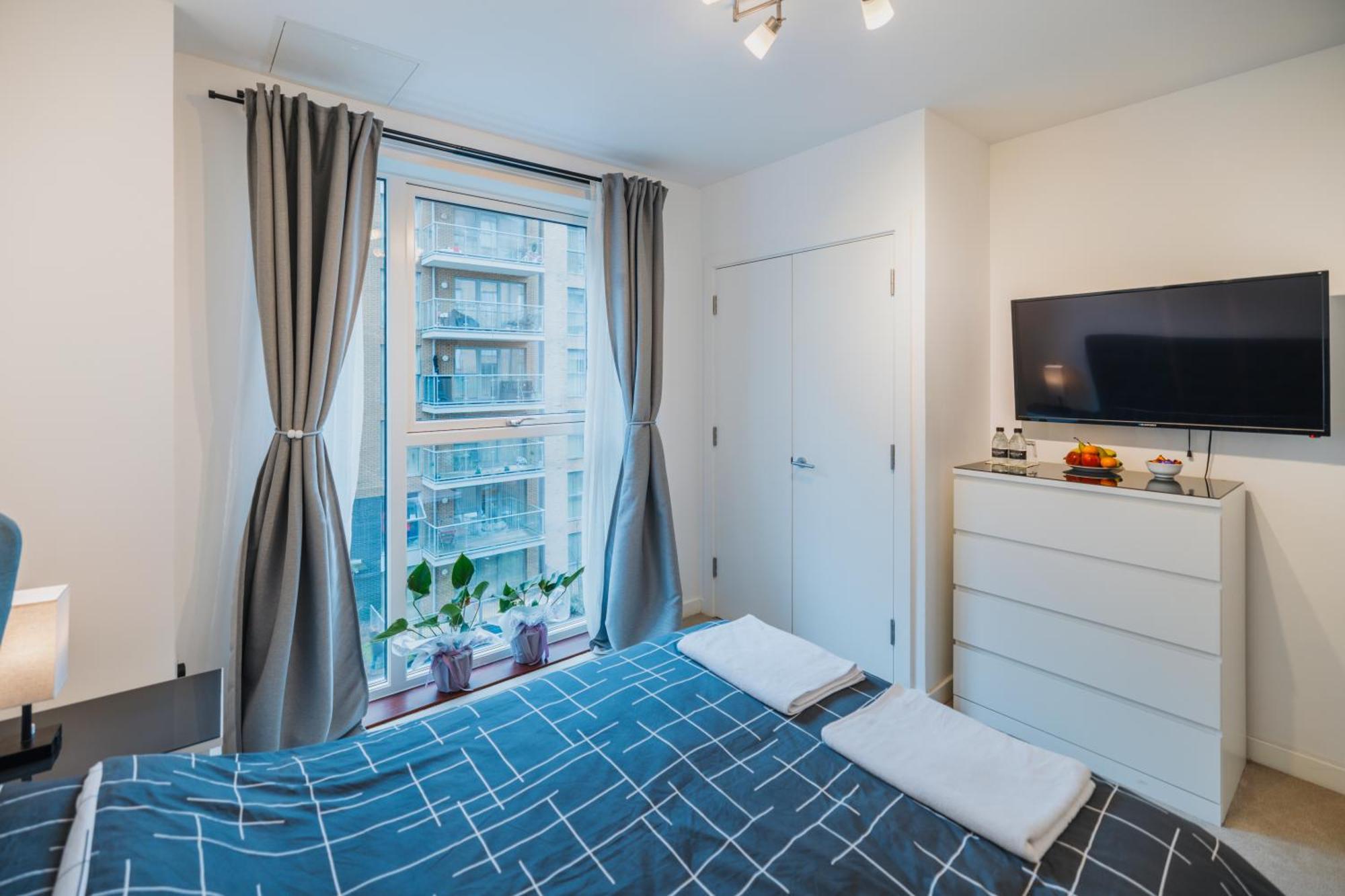 Quarto em Acomodações Particulares Brixton Village Flat- Private En-suite Double Bedroom *