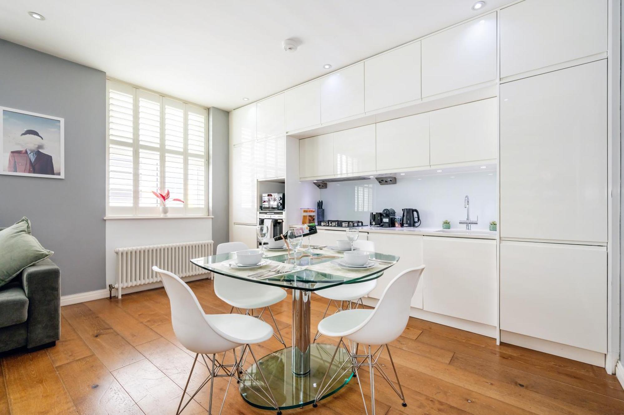 Welcome - Drury Lane *