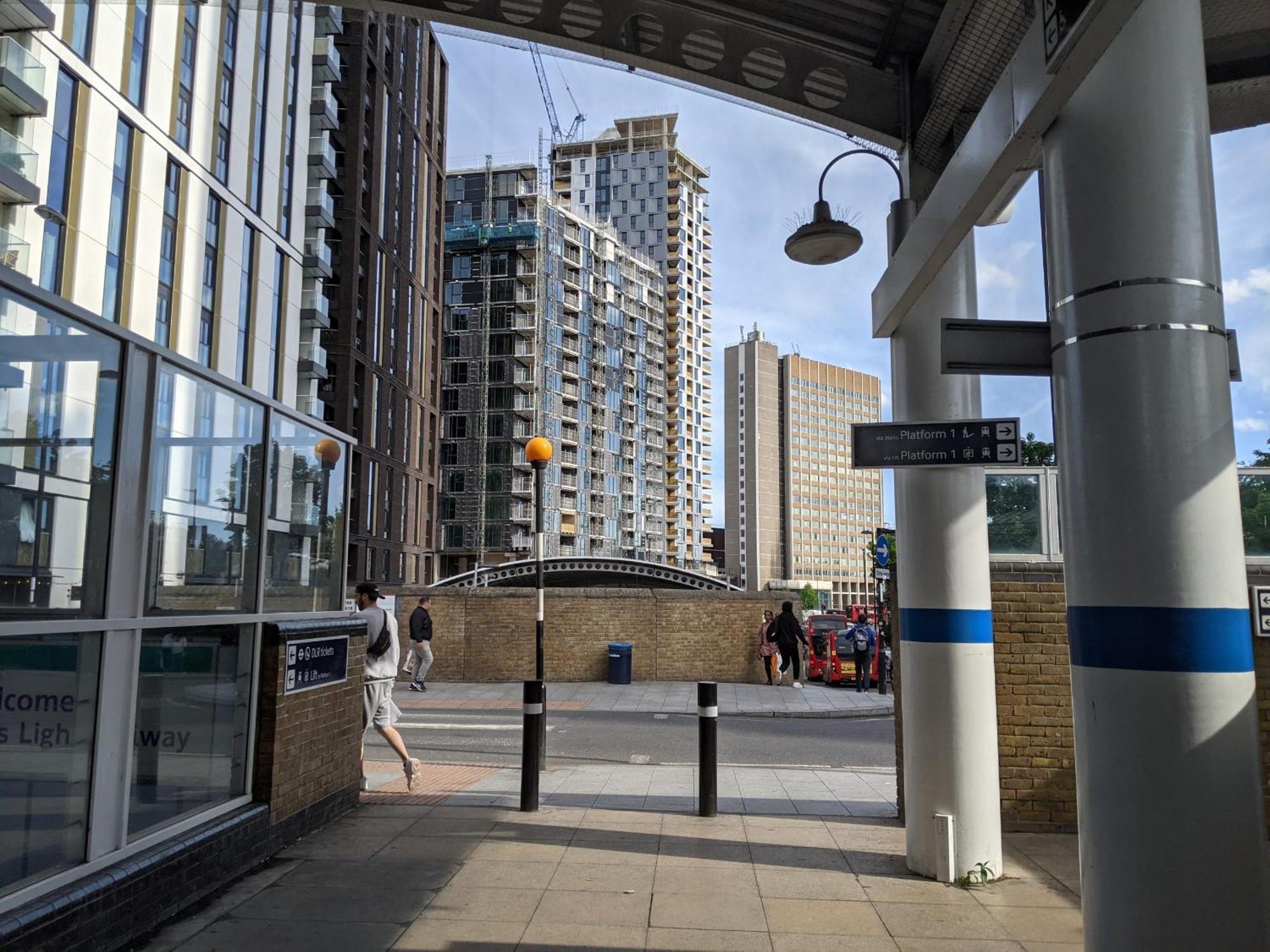 Modern 2 Bed Lewisham Catford - Perfect For Long Appartement *