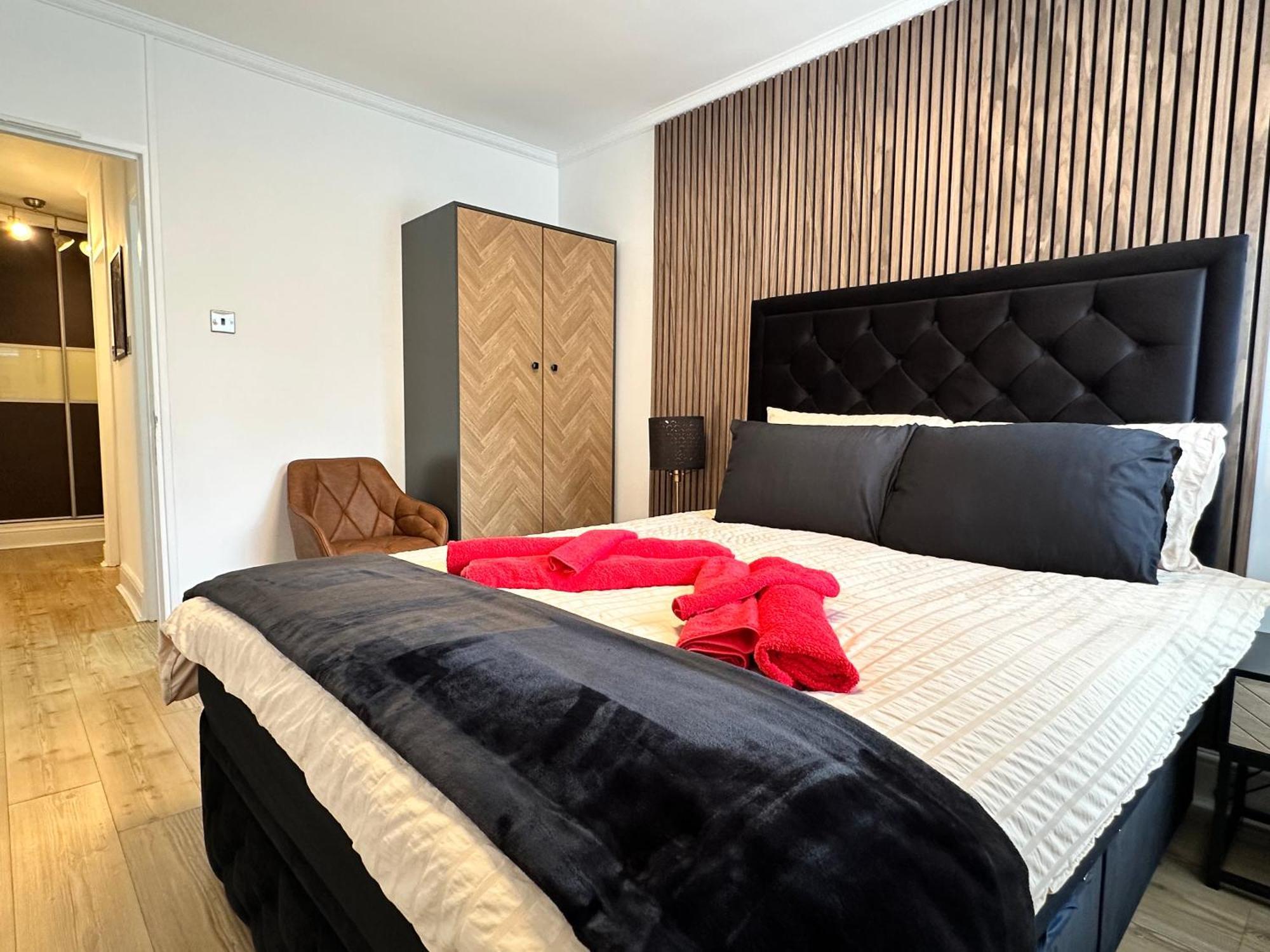 Newly Refurbished ,chic, Attractive 3 Bedroom Flat Apartamento Londres
