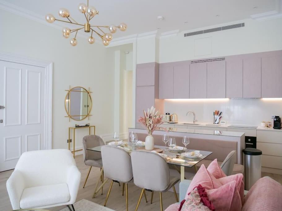 Stylish 2 Bed Flat On The Iconic Gloucester Road Appartement Londres