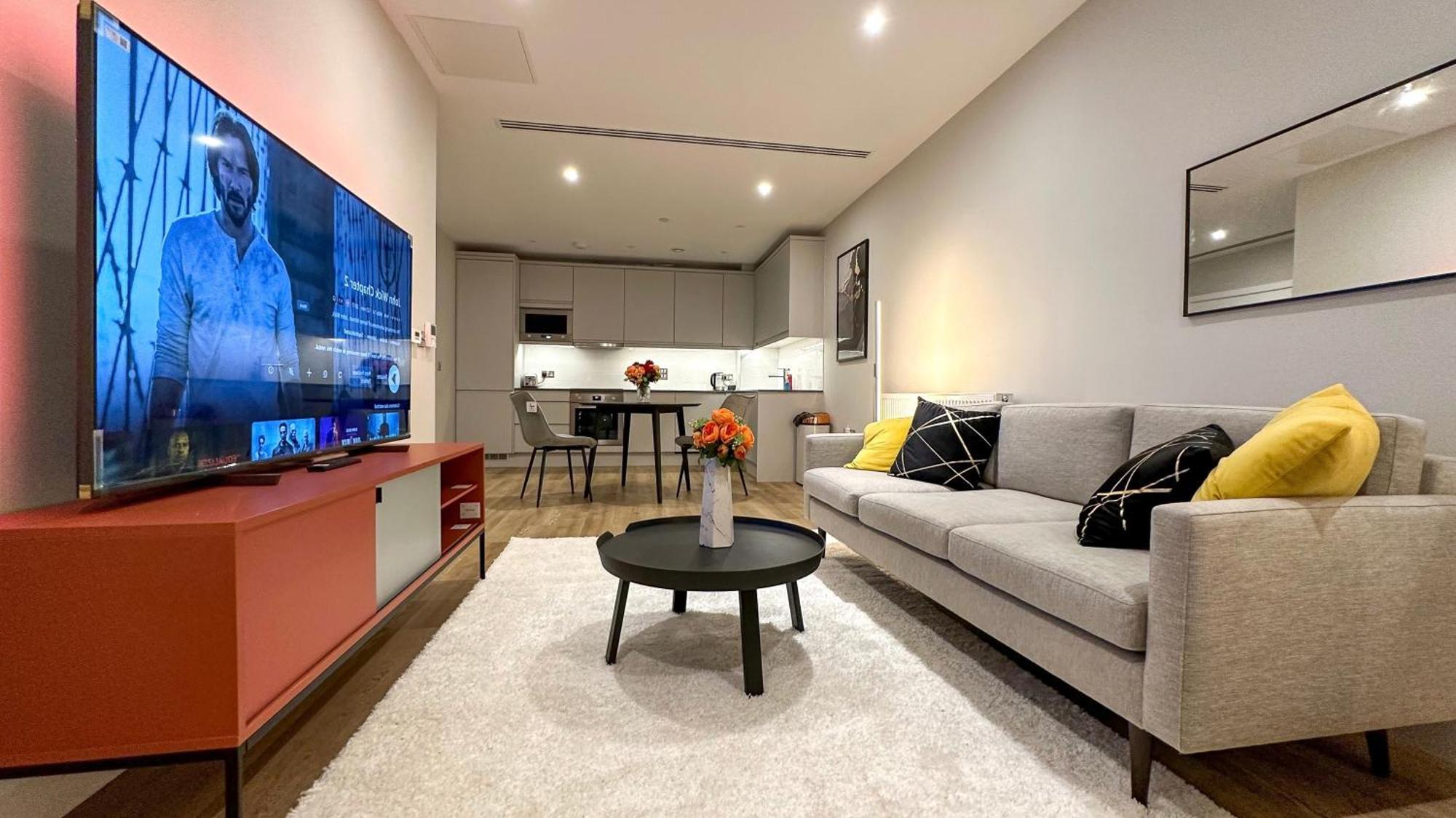 Duplex 3bed 3bath Modern Fast Wifi - Luxurylondonstays Apartment *