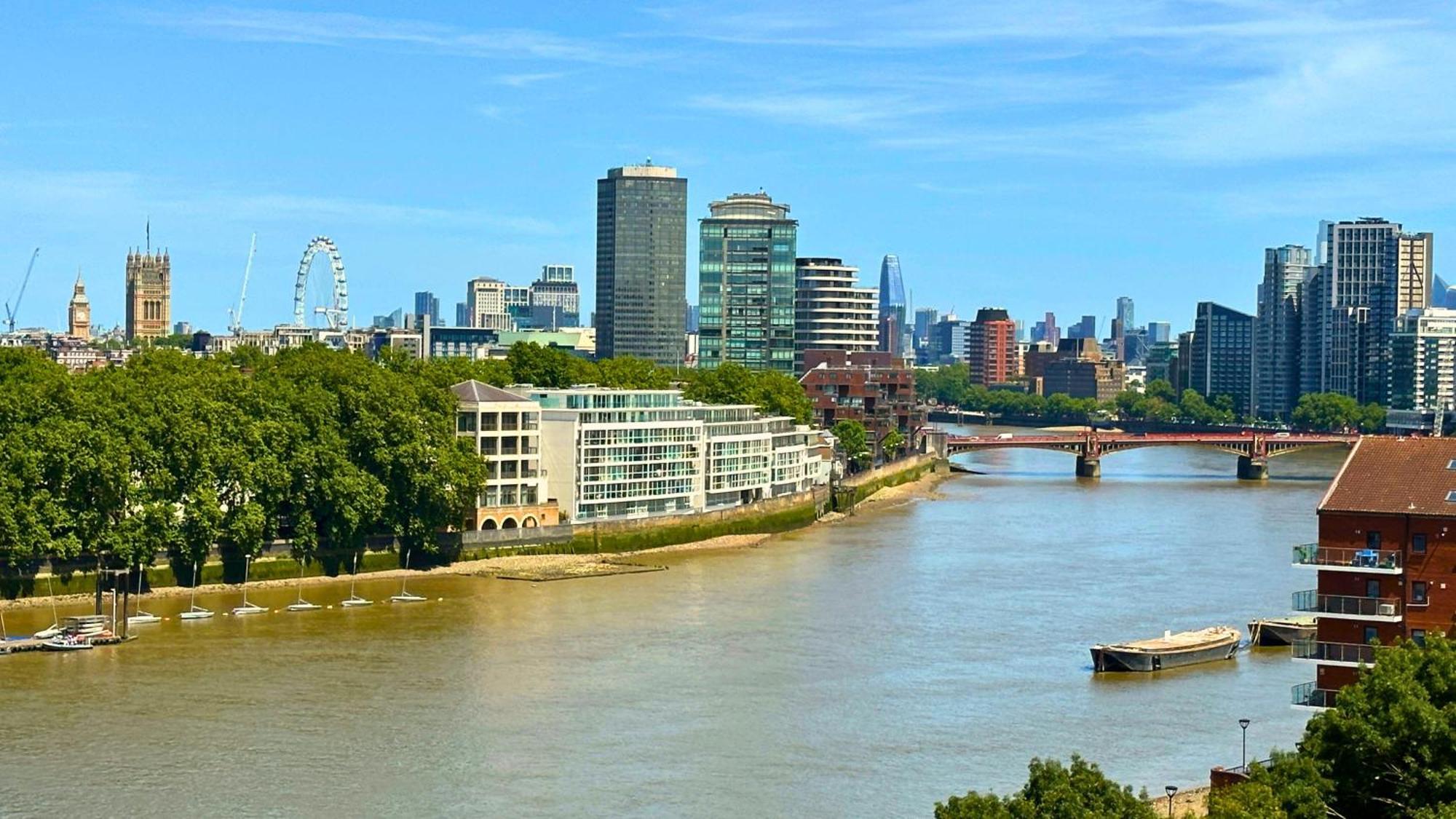 Lavish Penthouse River View Fast Wifi - Luxurylondonstays