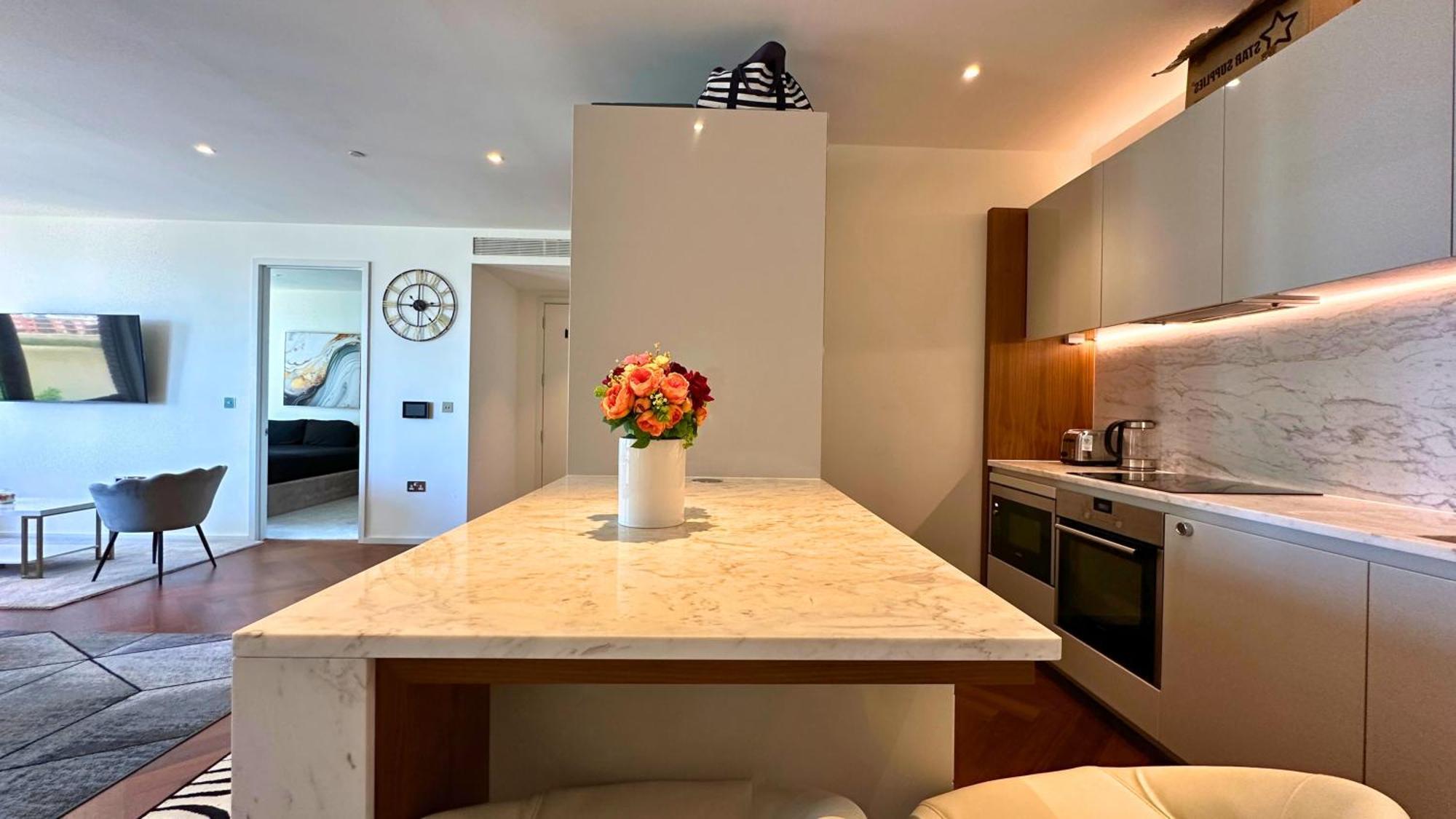Lavish Penthouse River View Fast Wifi - Luxurylondonstays Apartamento