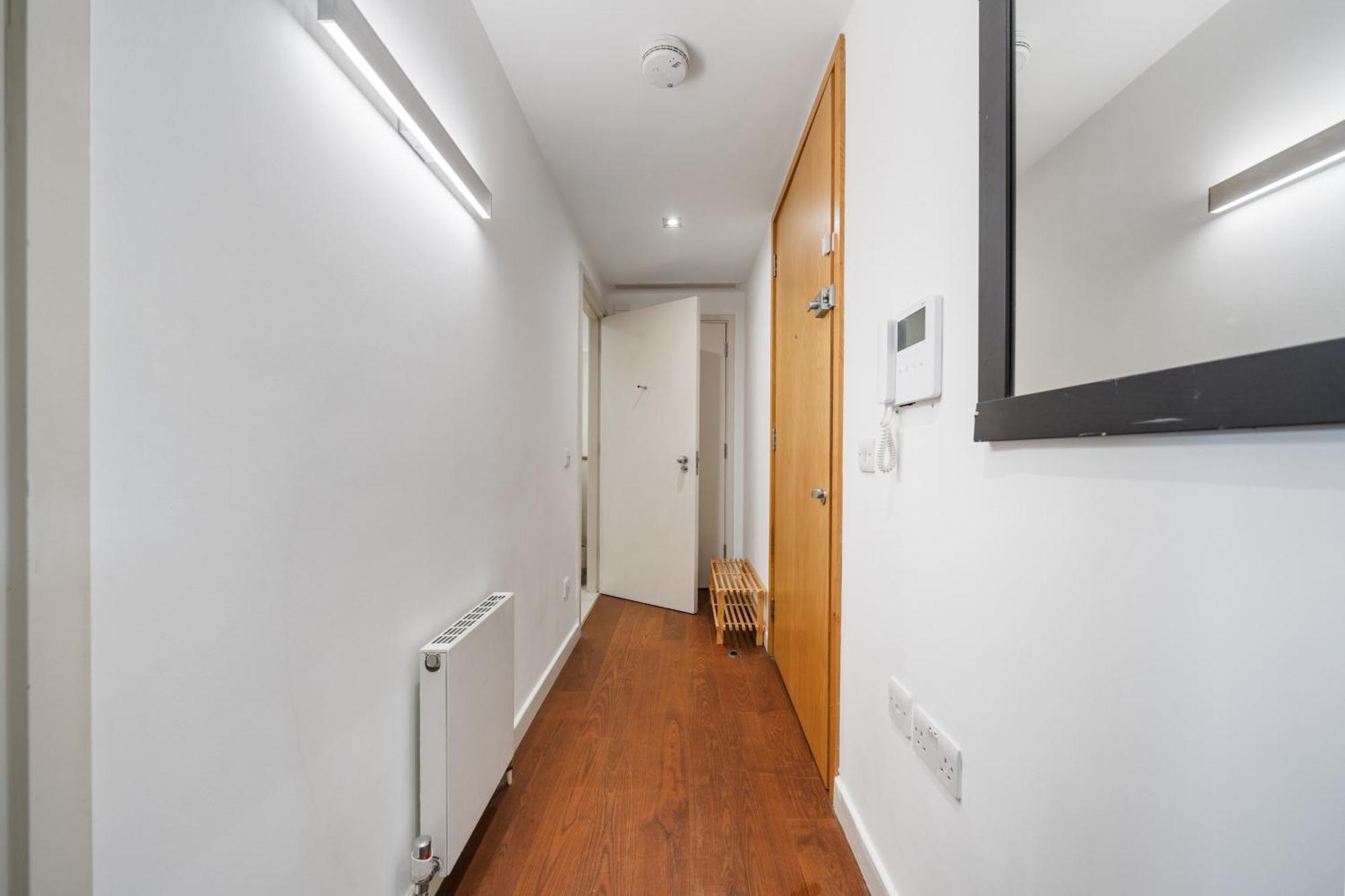 Portobello Dock - 1st Floor Canal View *