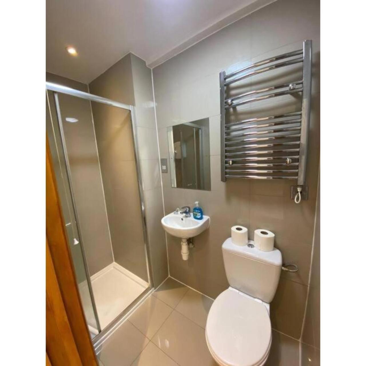 F407-4th Flr For 2 Near Hyde Park Apartamento *