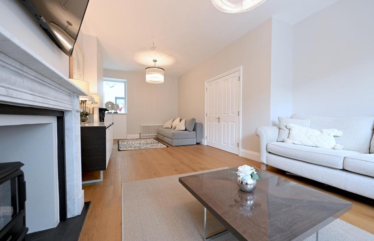Сasa de vacaciones Stylish & Spacious 4 Beds House