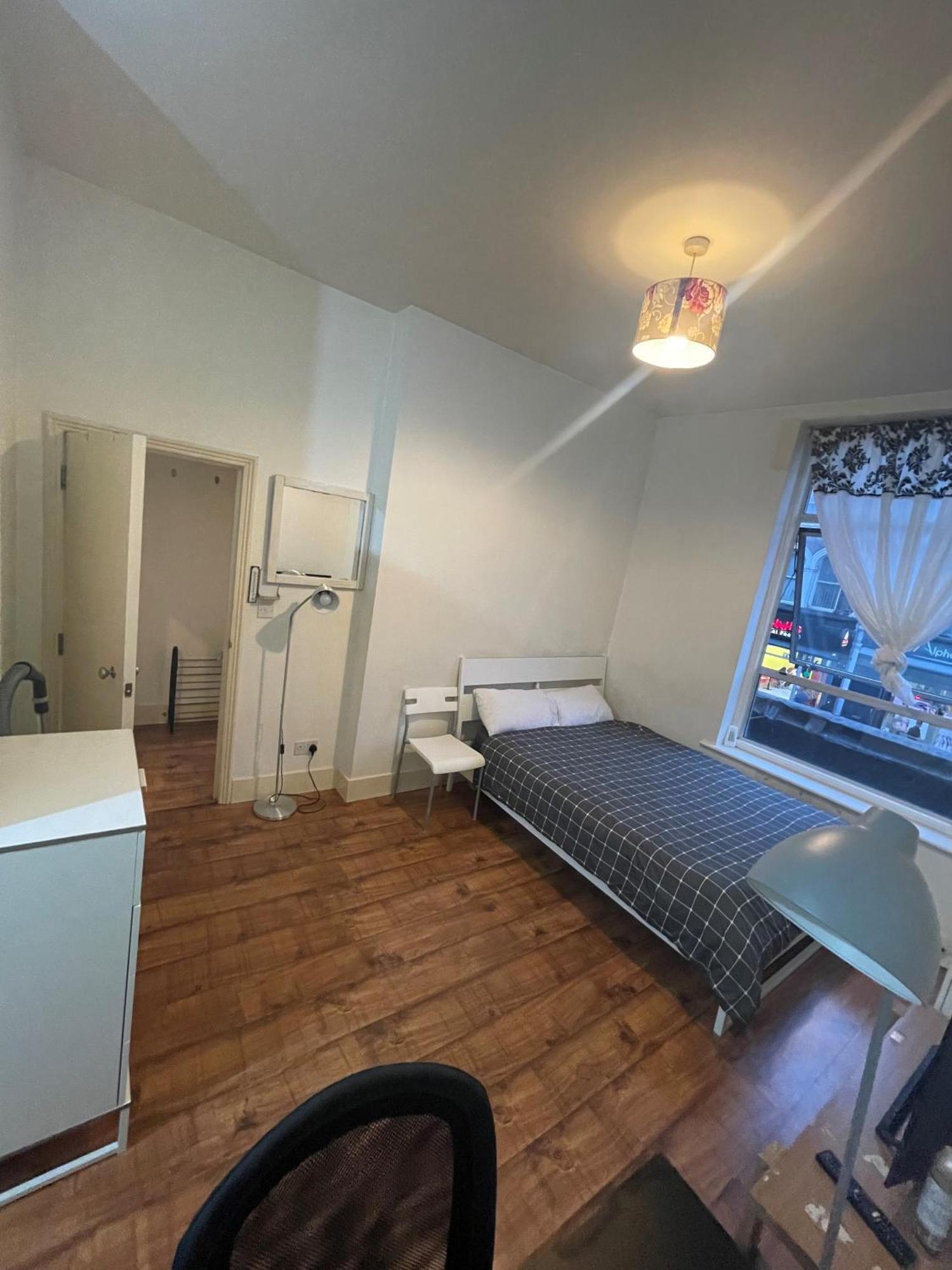 Appartement Entire Cosy Flat Opposite Victoria And Piccadilly Londres