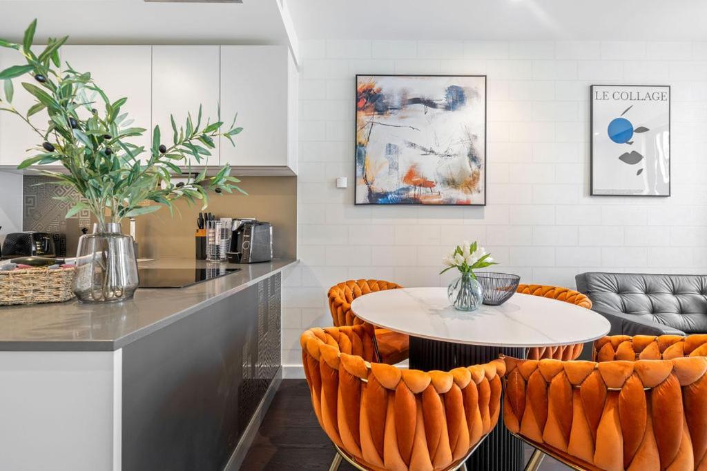 Luxurious 1 Bedroom In