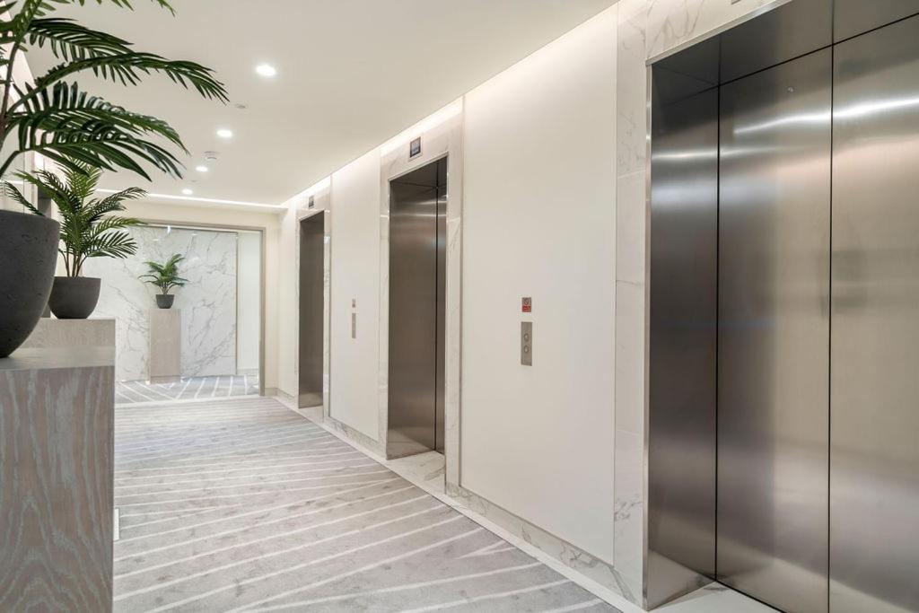 Luxurious 1 Bedroom In Appartement *