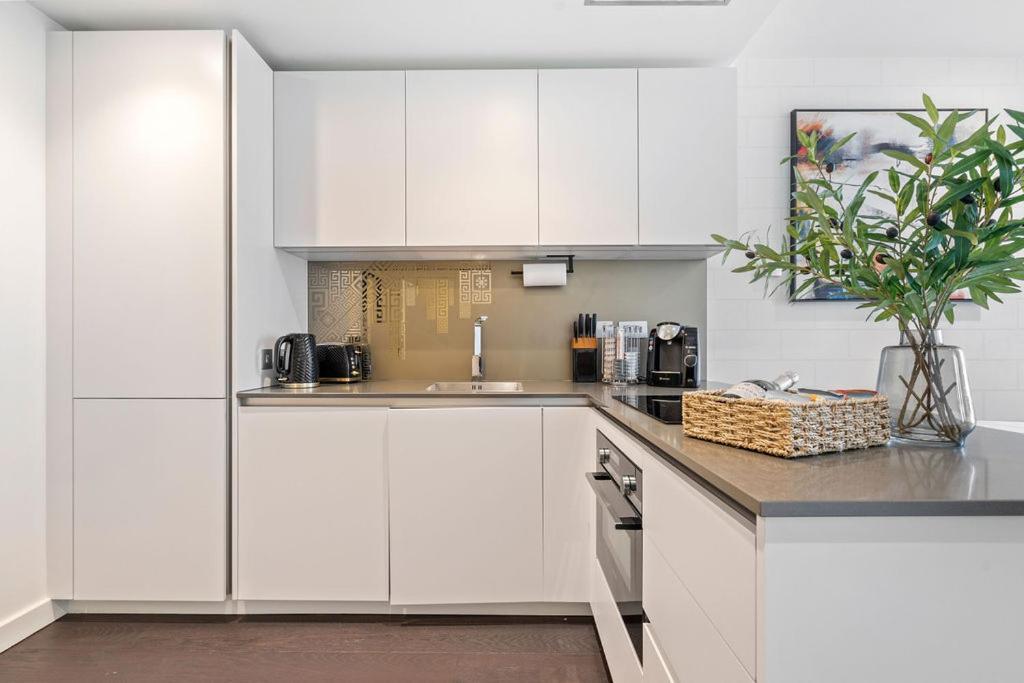 Luxurious 1 Bedroom In Appartement
