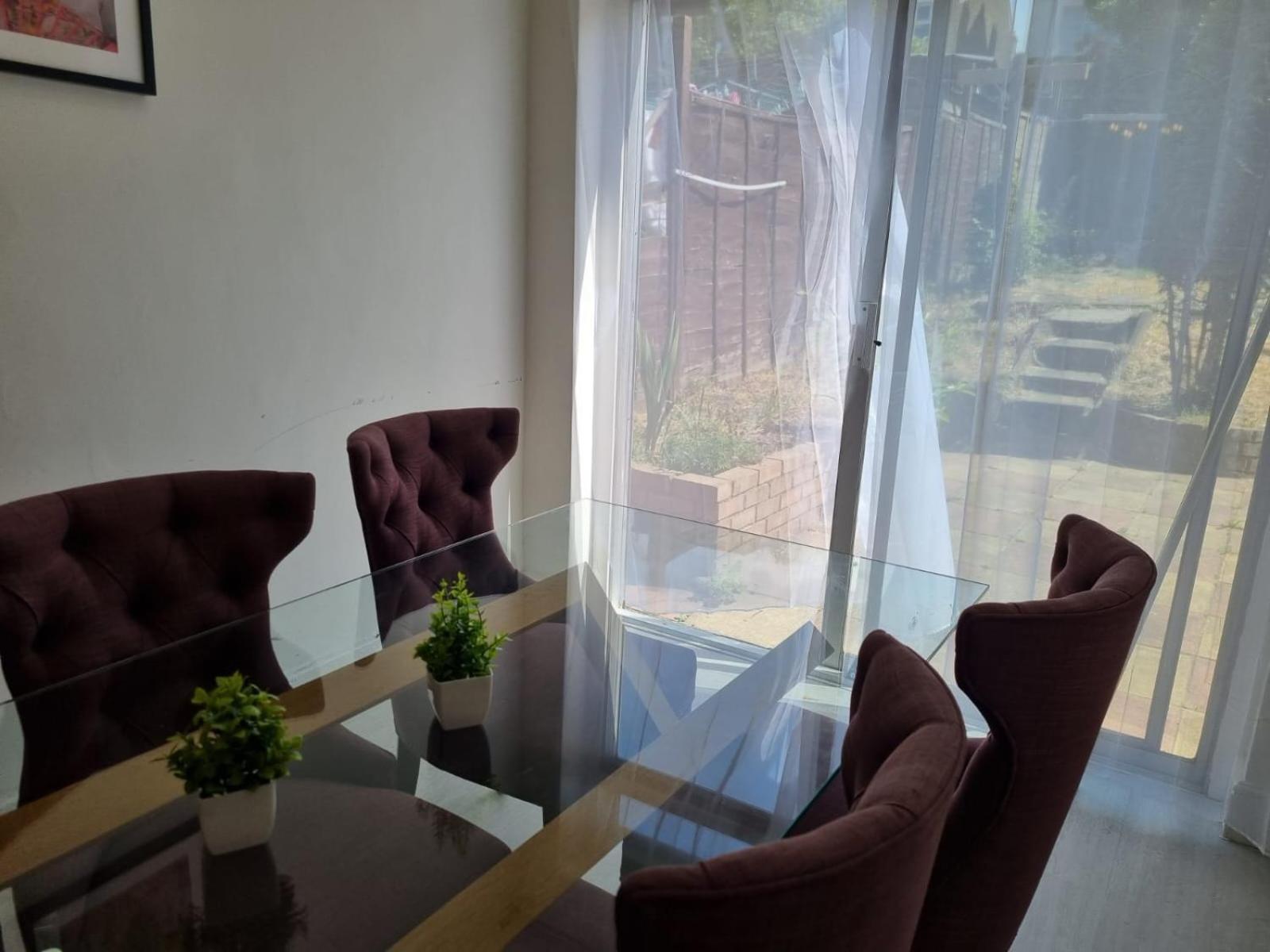 Сasa de vacaciones Large 4 Bed Terraced House