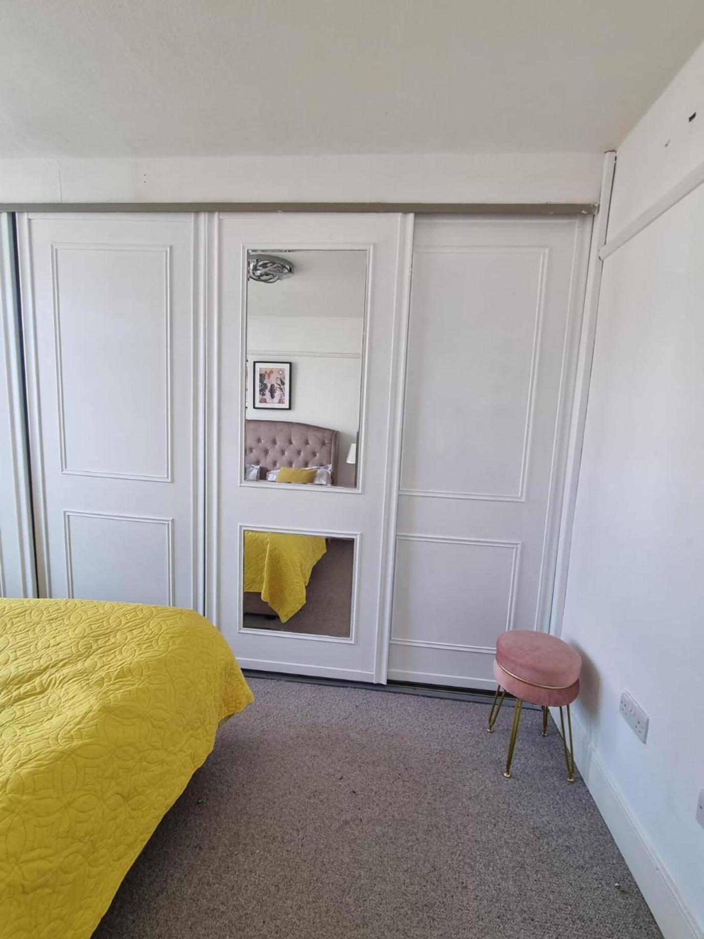 Large 4 Bed Terraced House Londres