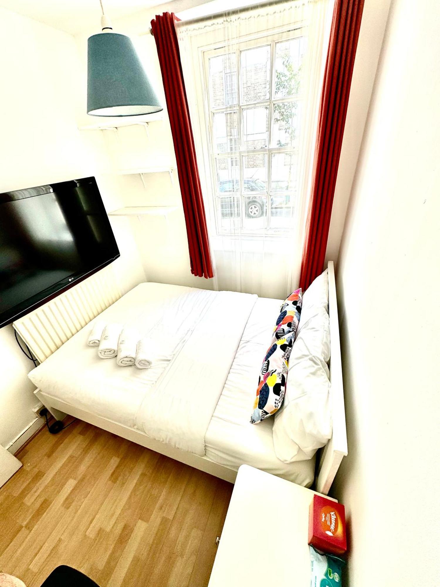 Comfy Private Bedrooms In Heart Of Londres