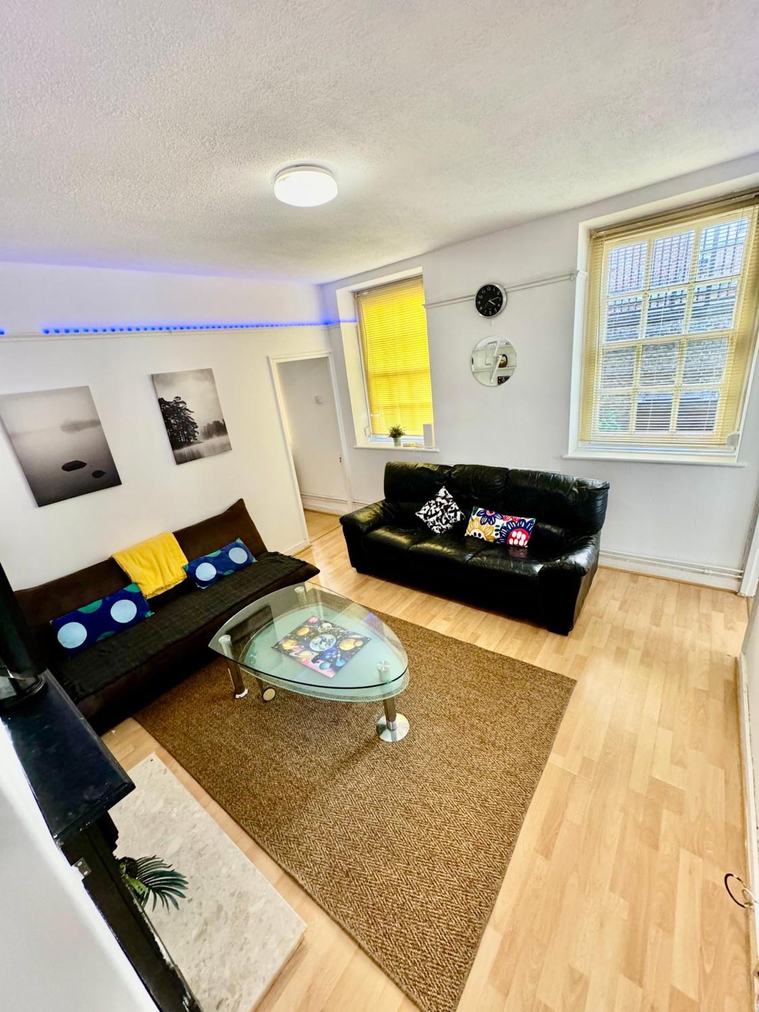 Comfy Private Bedrooms In Heart Of Casa de hóspedes Londres