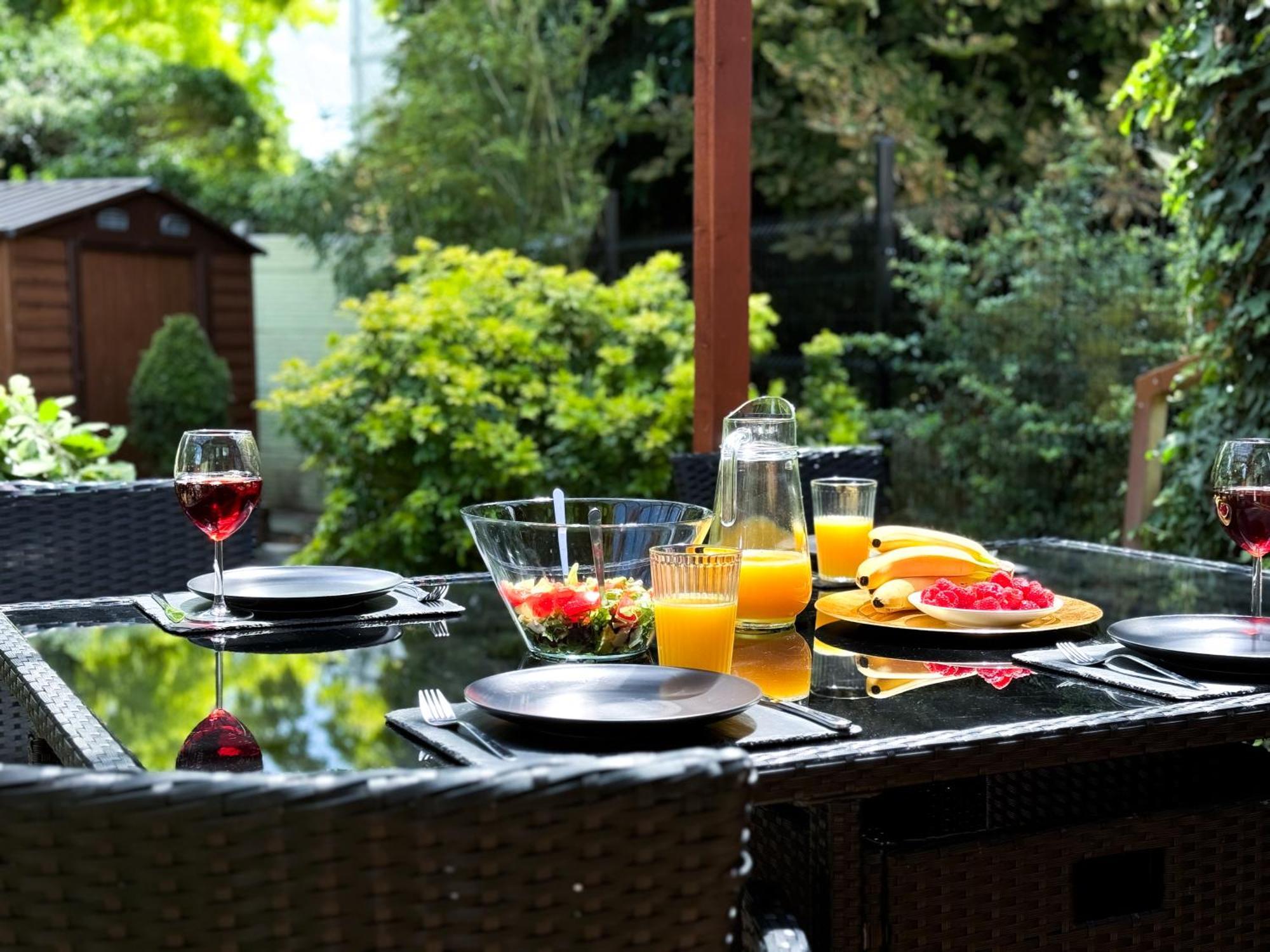 Luxurious 3bed House With Bath & Garden Сasa de vacaciones Londres