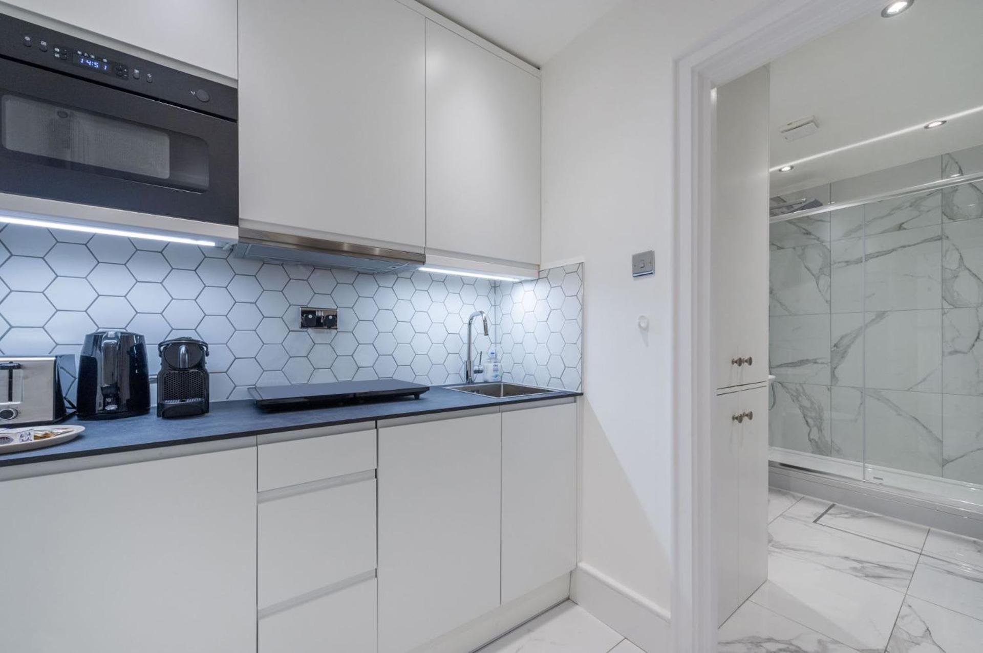 The Fairytale - Fitzrovia - By Frankie Says Appartement *
