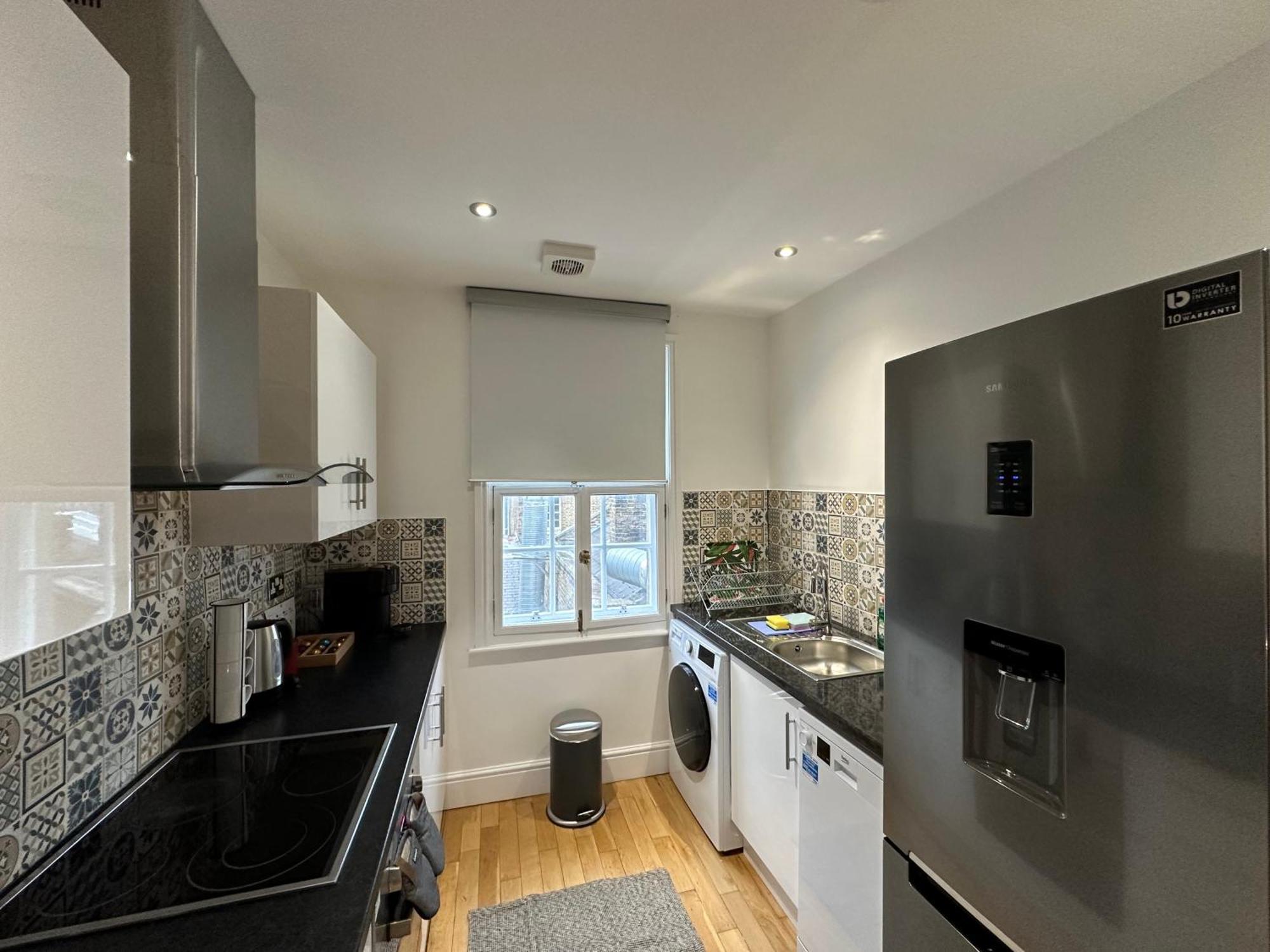 Brand New Flat In * Londres