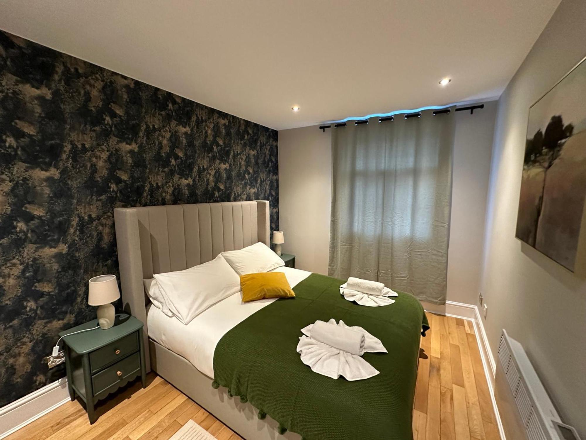 Brand New Flat In * Londres