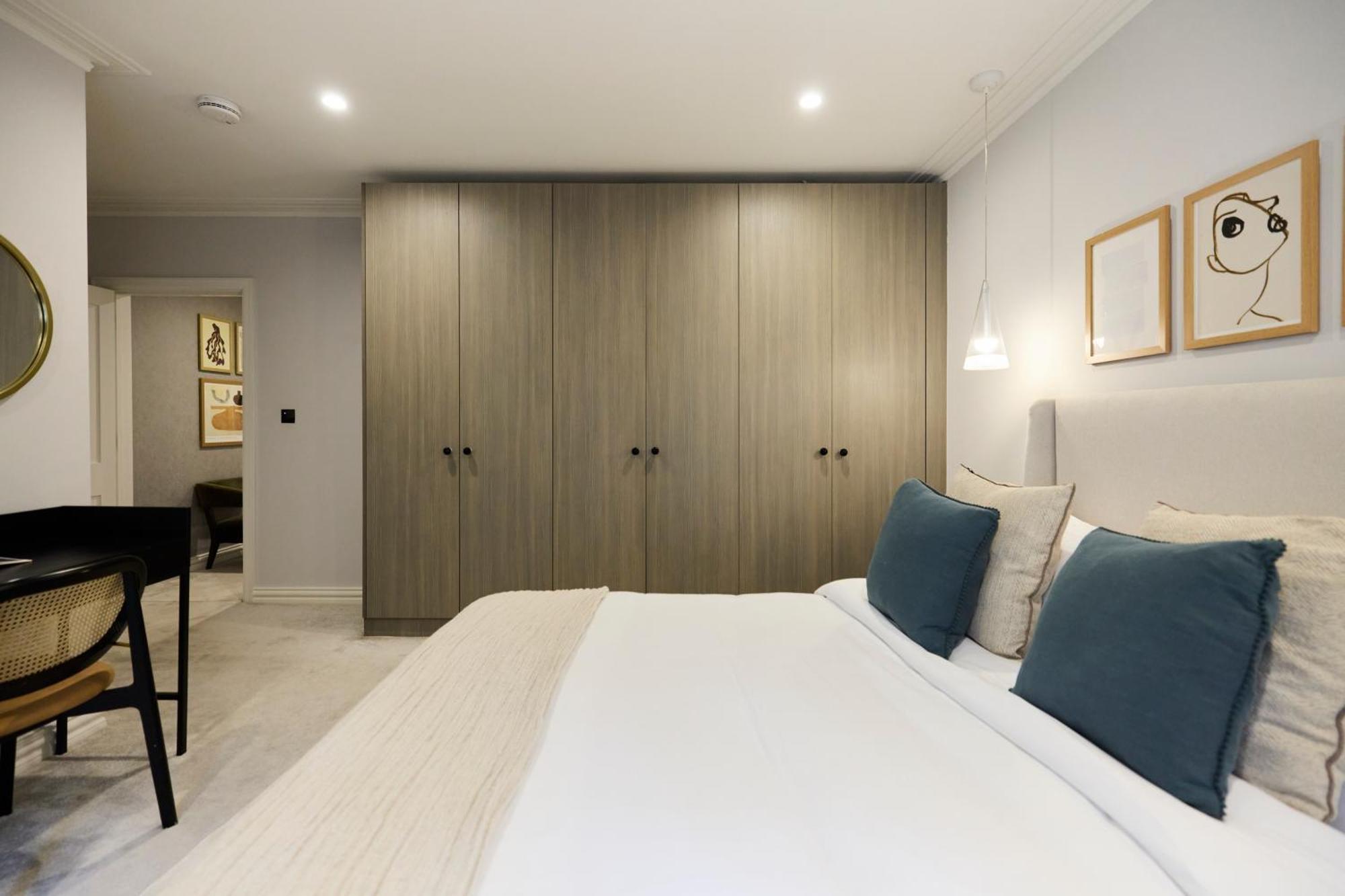 The Bayswater Retreat - Adorable 3bdr Flat With Balcony Apartamento