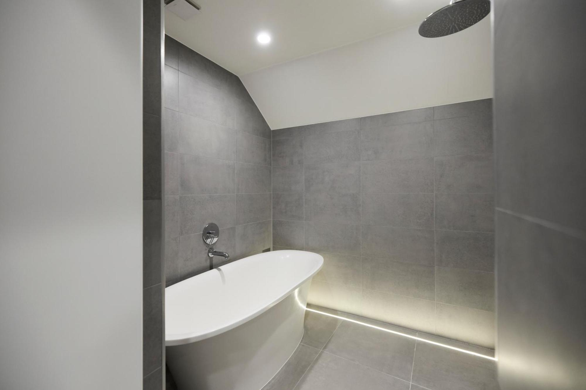 The Bayswater Retreat - Adorable 3bdr Flat With Balcony * Londres