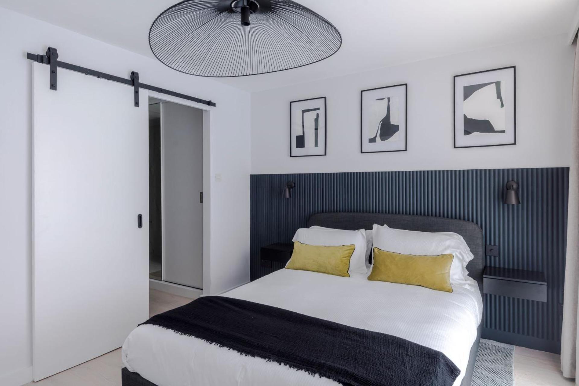 Apartamento Blue Jeans White Shirt - Fitzrovia - By Frankie Says