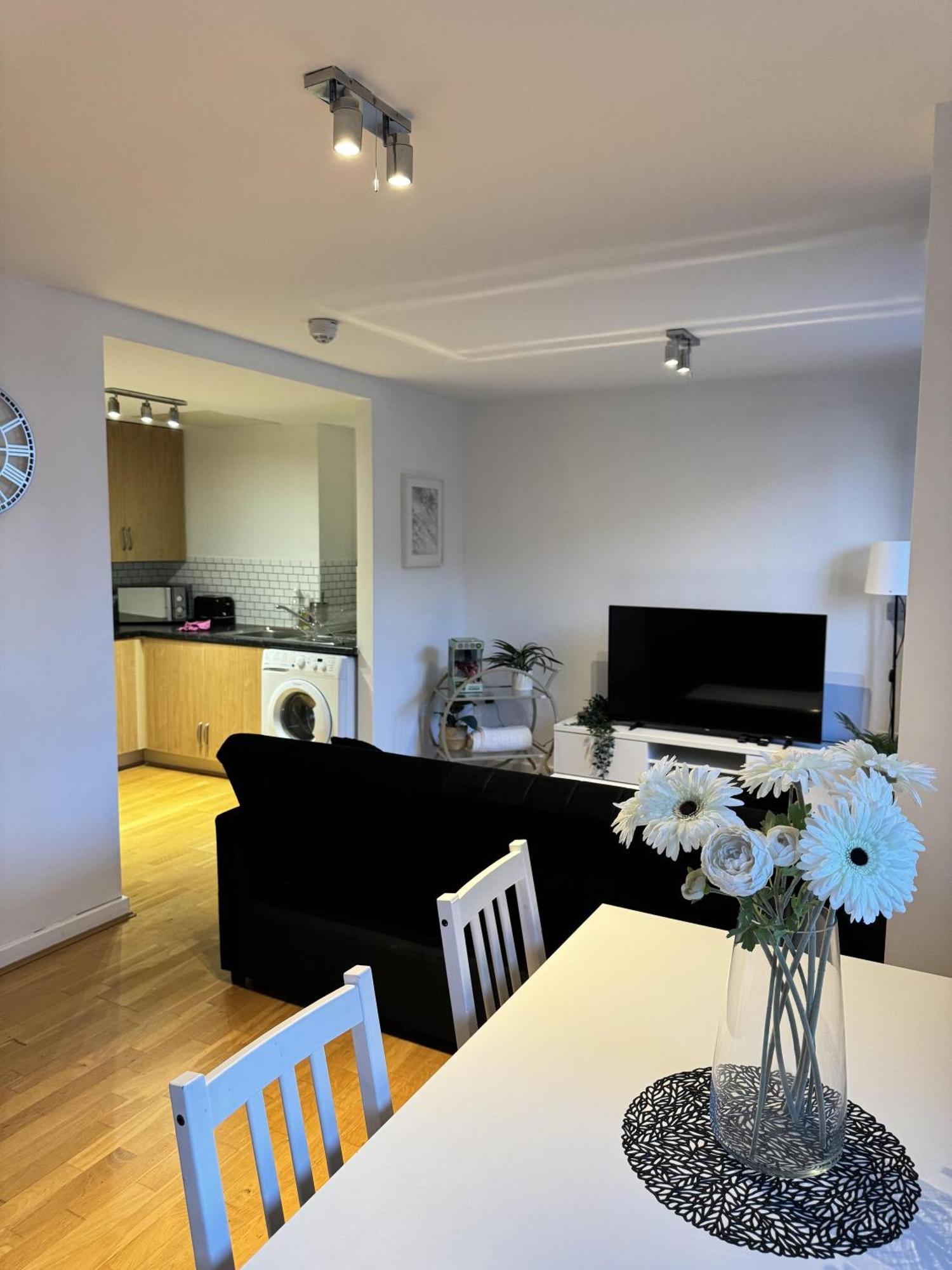 Cozy Overlooking Emirates Stadium Apartamento Londres