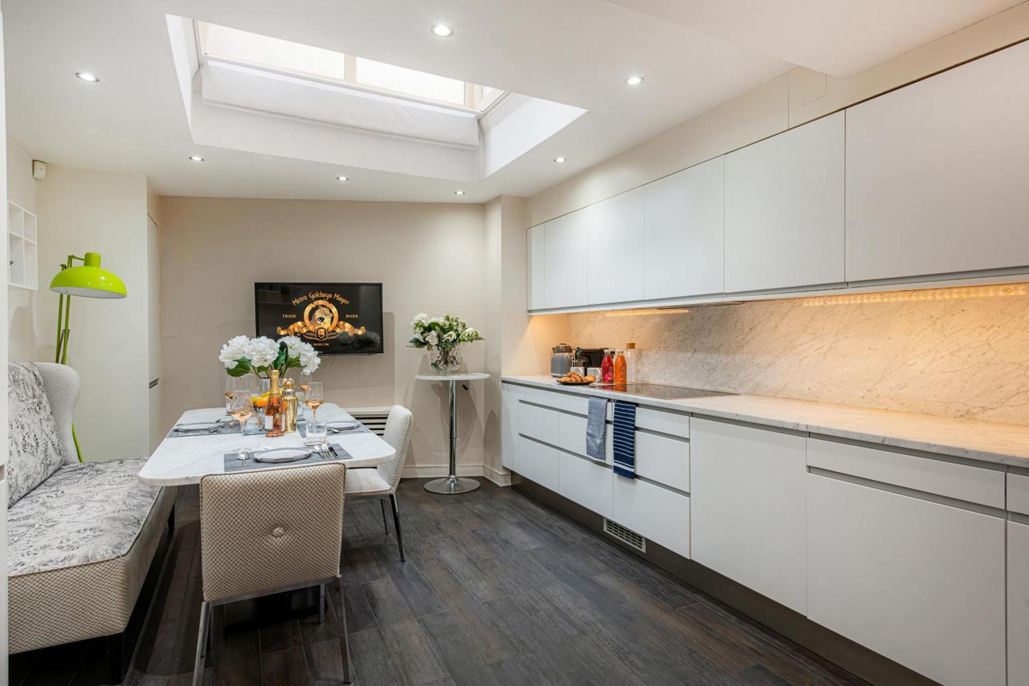 Casa de férias Luxury 3br In Belgravia, Near Victoria Londres