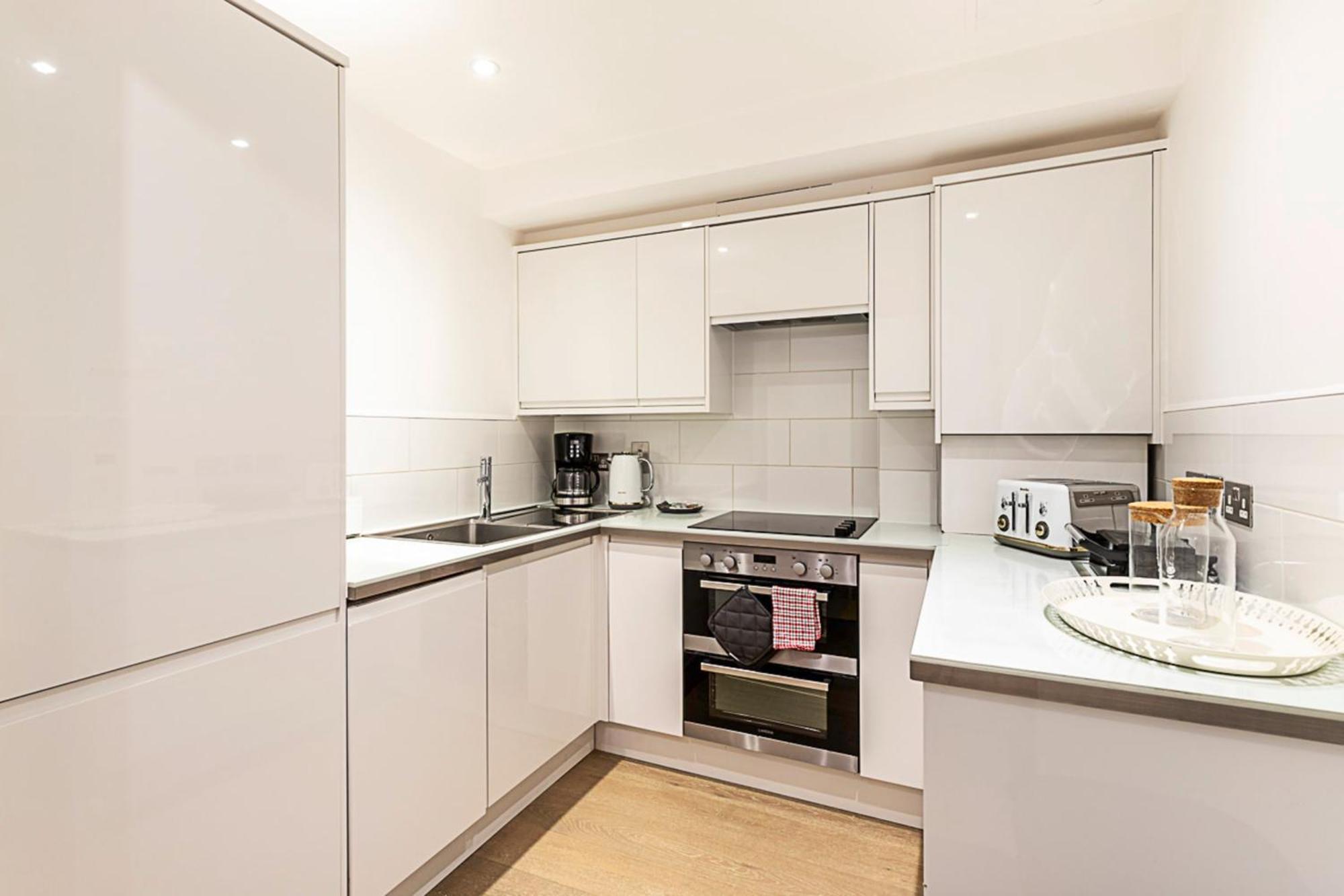 Charming And Modernised Edwardian Flat * Londres