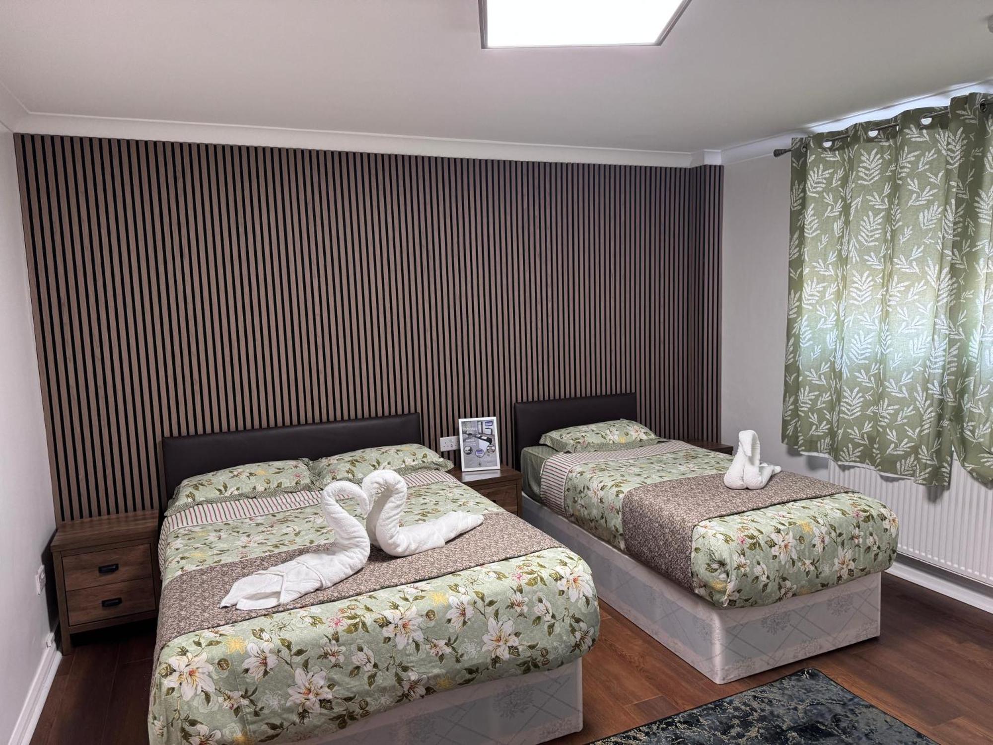 Bed & Breakfast The Commongate London